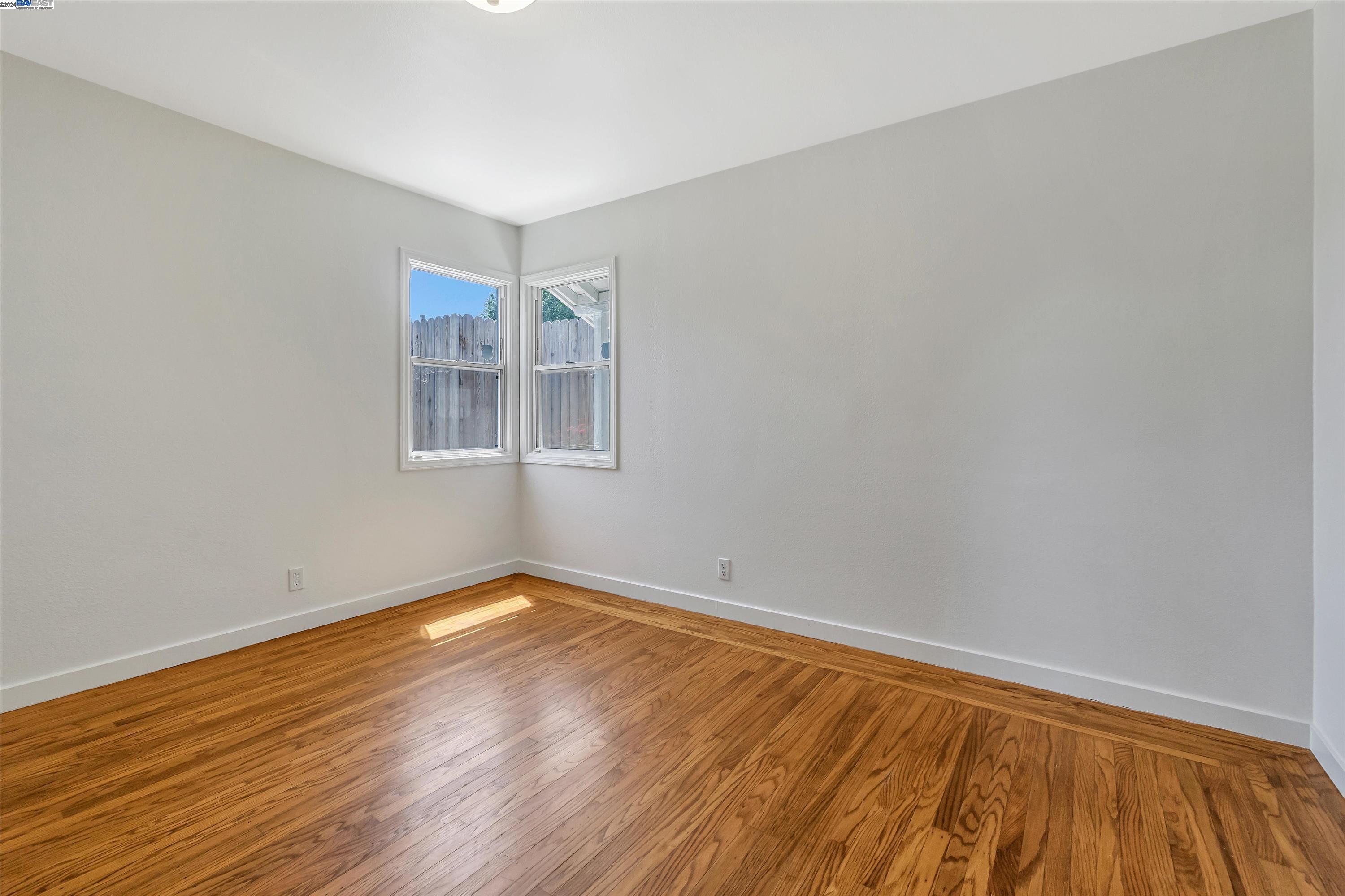 Detail Gallery Image 25 of 39 For 215 Suisun, Rodeo,  CA 94572 - 3 Beds | 2 Baths