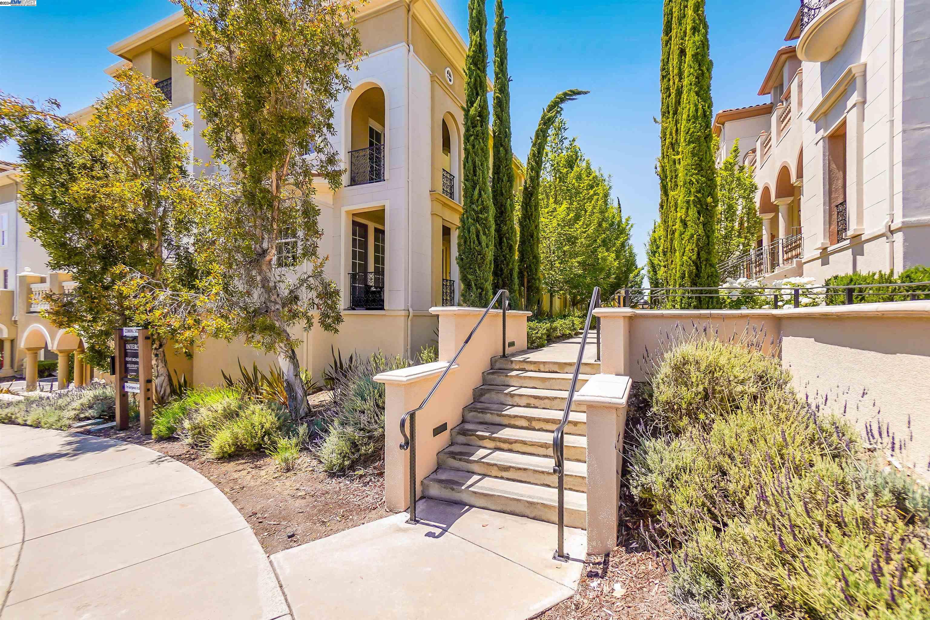 Photo #2: 41059747 Listing 