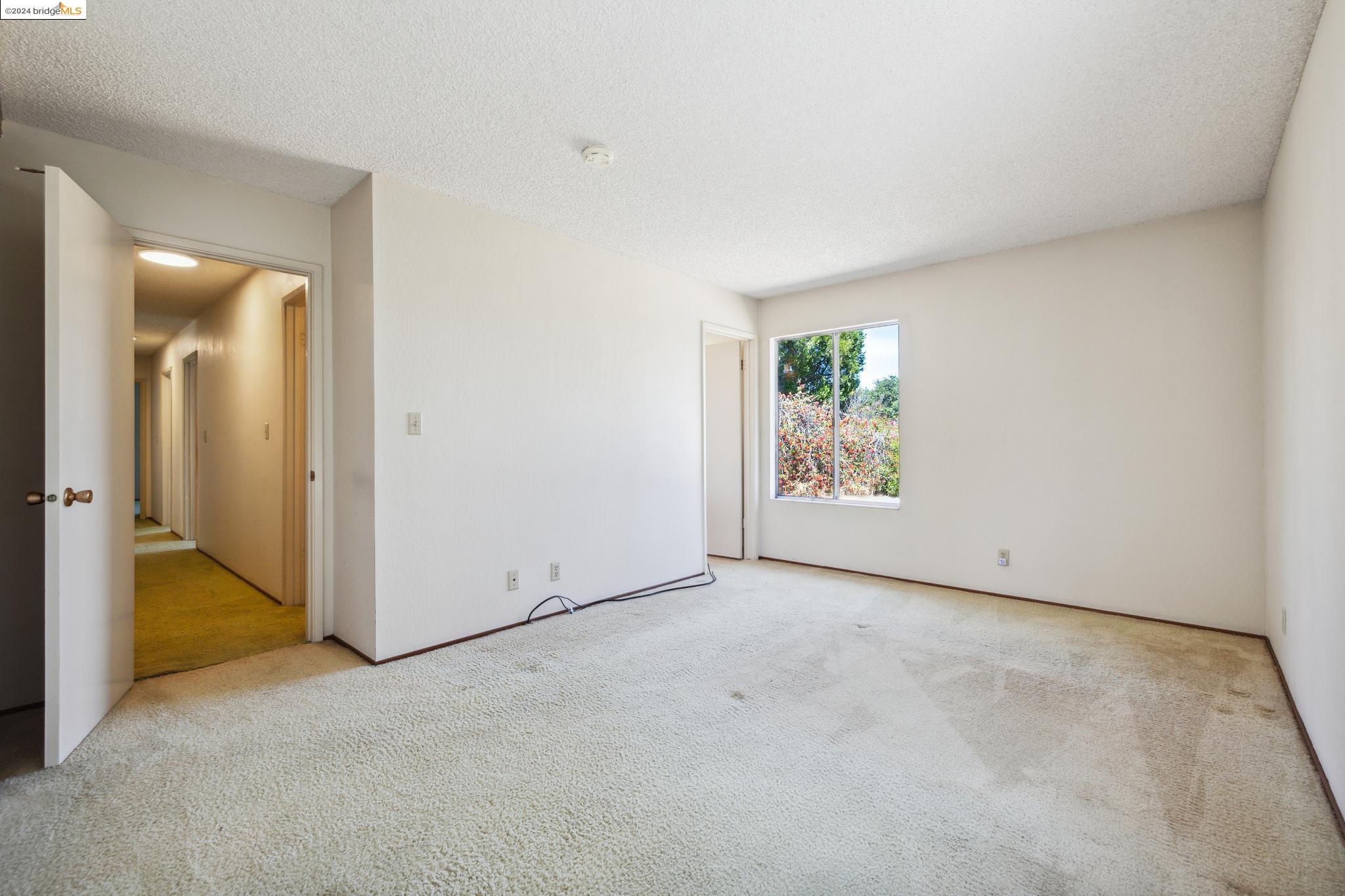 Detail Gallery Image 34 of 60 For 112 Toyon Ct, Hercules,  CA 94547 - 4 Beds | 2 Baths