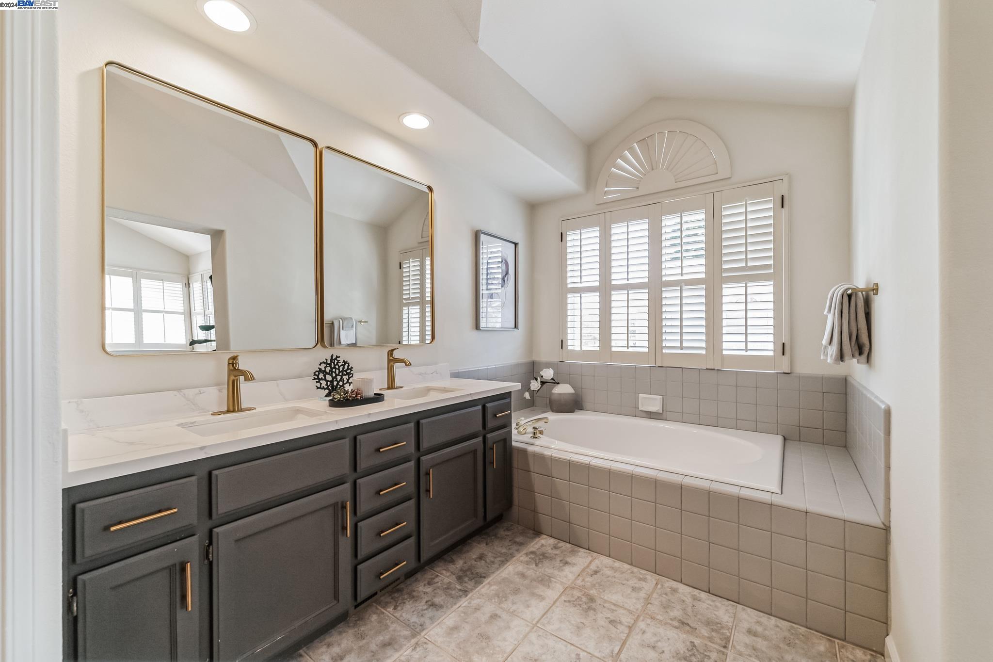 Detail Gallery Image 21 of 31 For 16 Bramblewood Ct, Danville,  CA 94506 - 3 Beds | 2/1 Baths