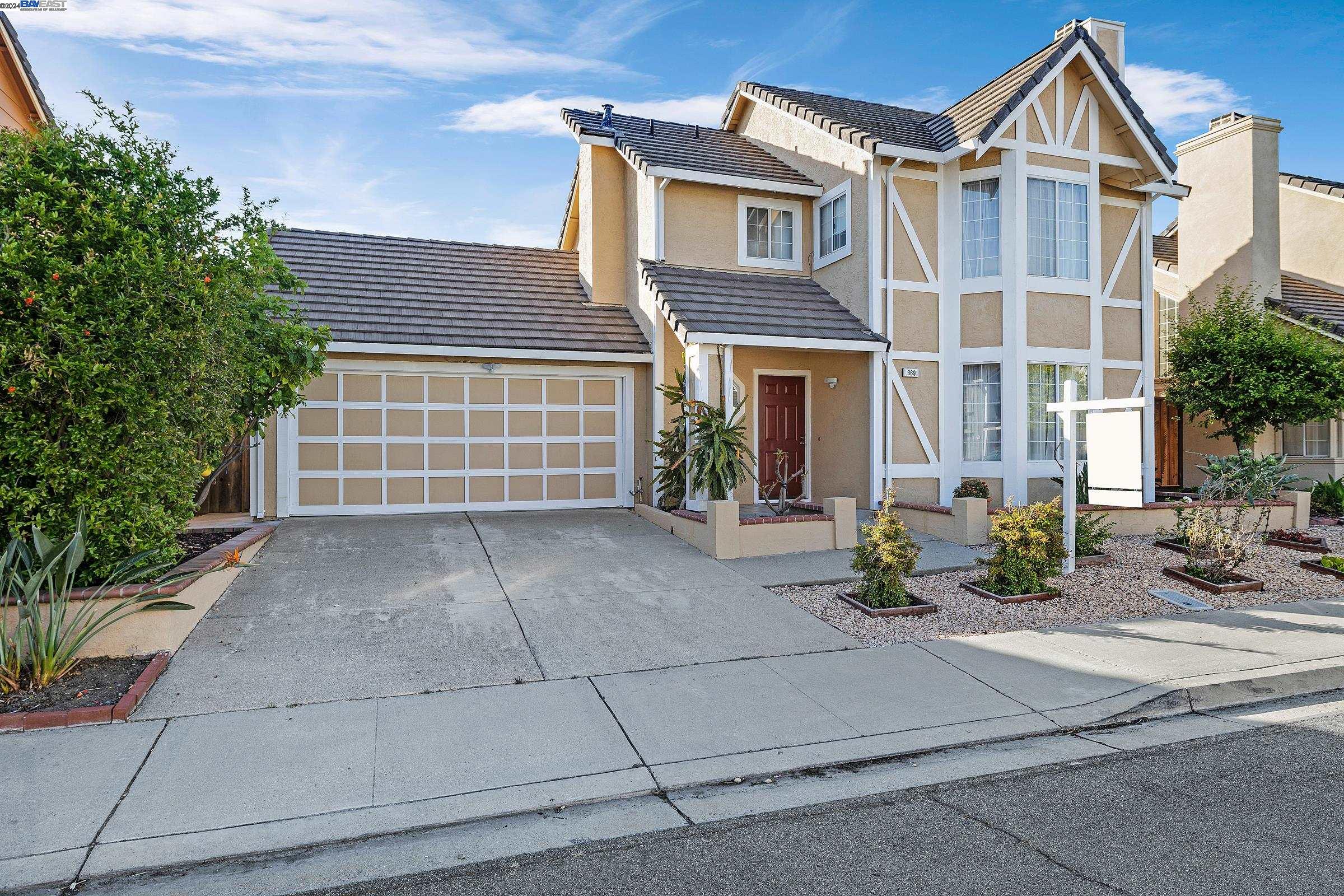 Detail Gallery Image 1 of 1 For 369 Fieldstone Dr, Fremont,  CA 94536 - 3 Beds | 2/1 Baths