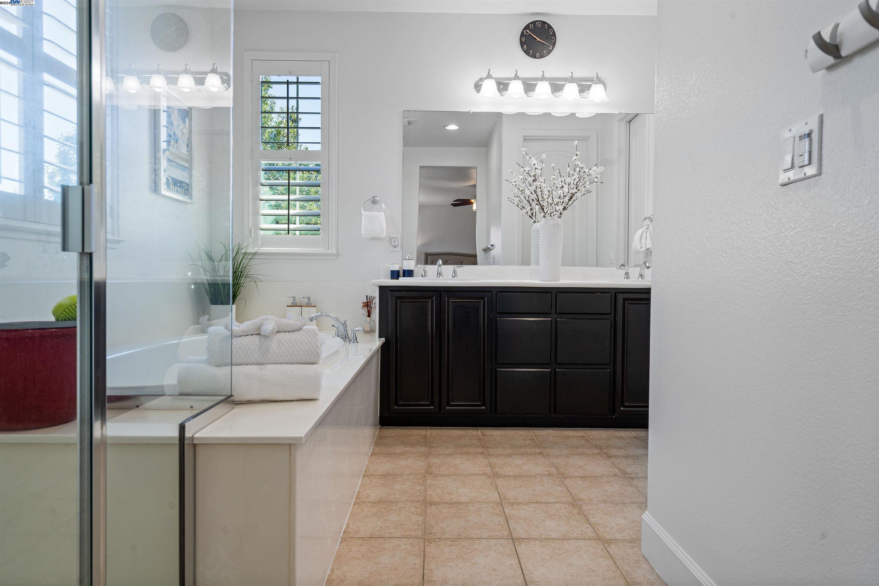 Detail Gallery Image 37 of 60 For 5669 Avellina Dr, Dublin,  CA 94568 - 5 Beds | 3/1 Baths