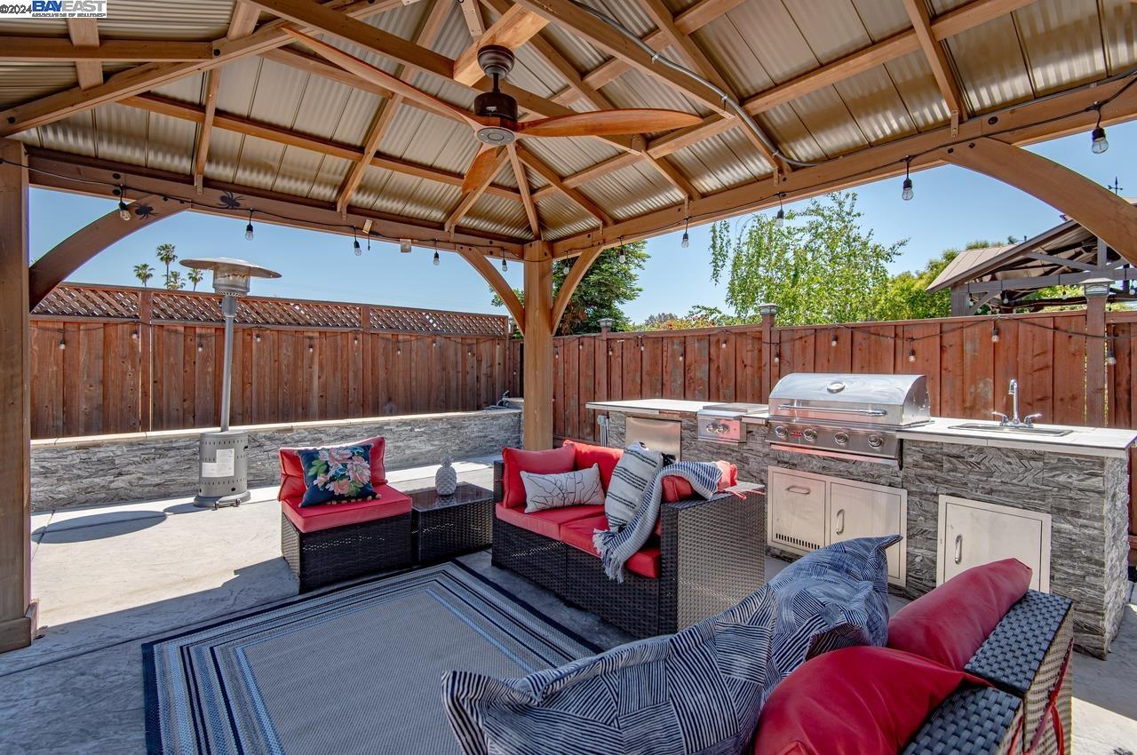 Detail Gallery Image 20 of 31 For 4857 Primrose Ln, Livermore,  CA 94551 - 3 Beds | 2 Baths