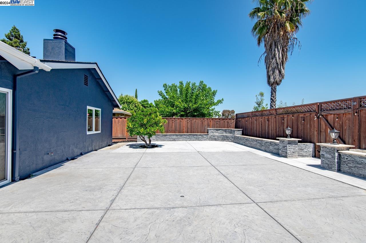 Detail Gallery Image 25 of 31 For 4857 Primrose Ln, Livermore,  CA 94551 - 3 Beds | 2 Baths