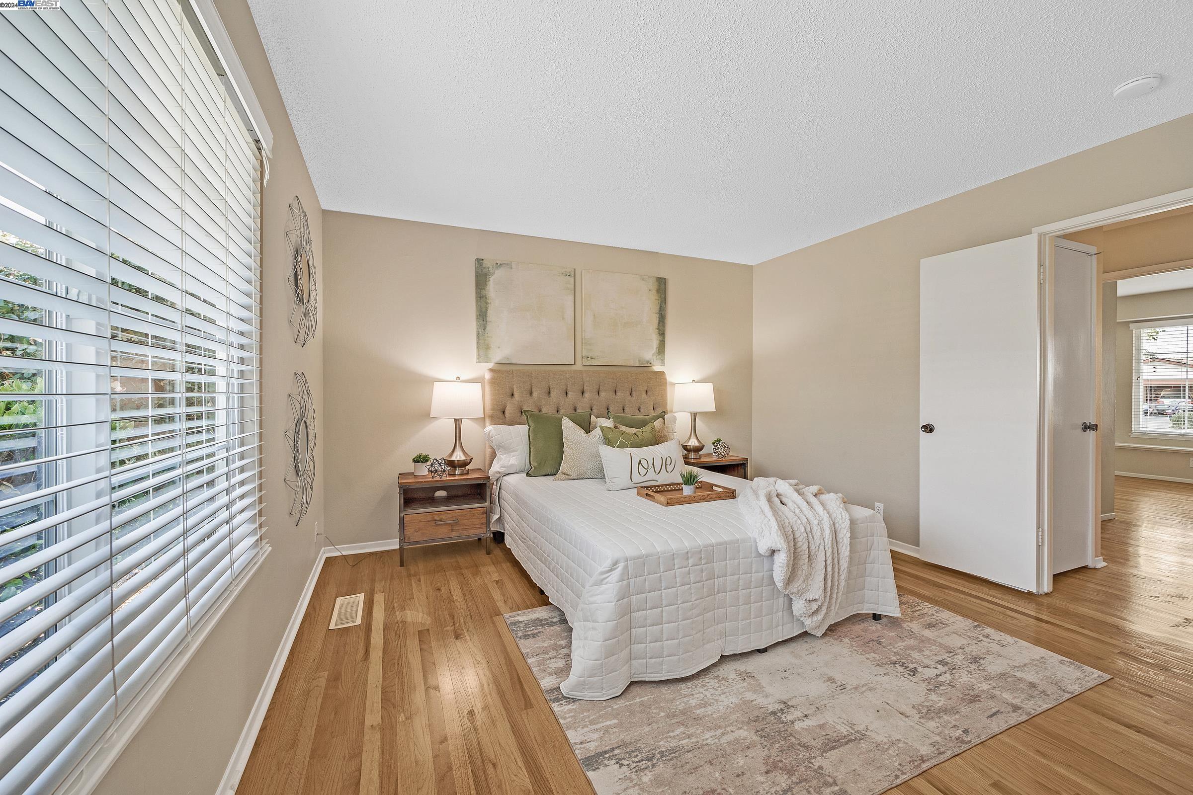 Detail Gallery Image 16 of 32 For 635 Hanover St, Livermore,  CA 94551 - 3 Beds | 2 Baths