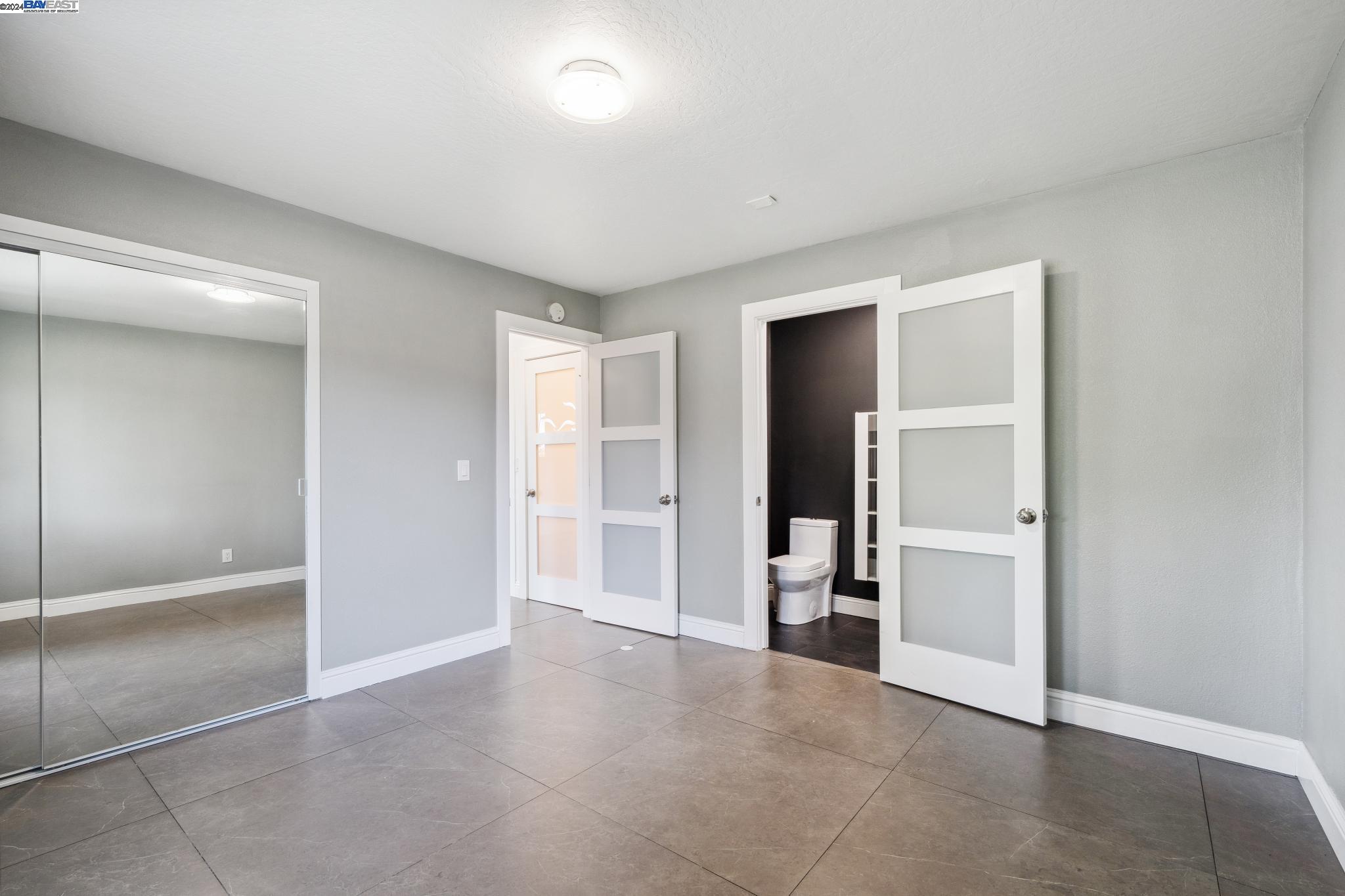 Detail Gallery Image 25 of 60 For 10 Greyfell Pl, Pleasant Hill,  CA 94523 - 4 Beds | 3/1 Baths