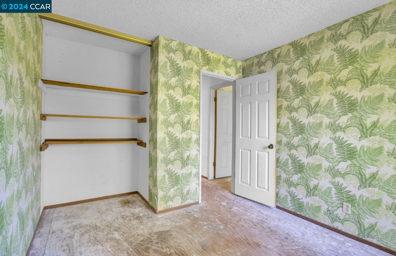 Detail Gallery Image 25 of 50 For 6510 Longwood Ct, Martinez,  CA 94553 - 4 Beds | 2/1 Baths