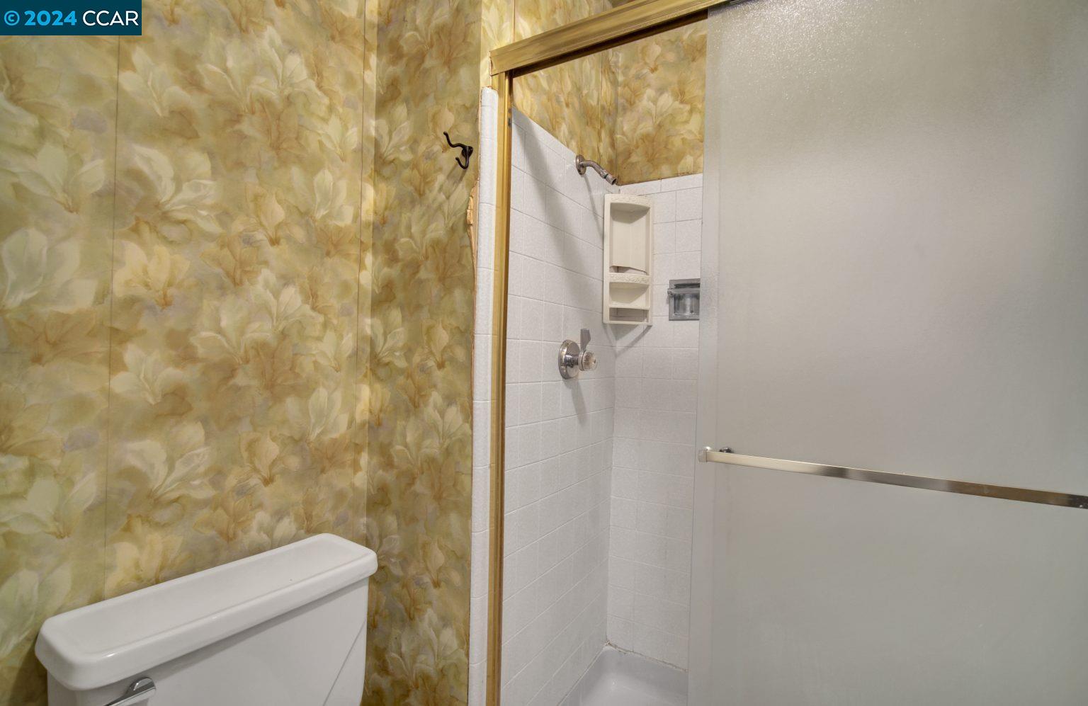 Detail Gallery Image 31 of 50 For 6510 Longwood Ct, Martinez,  CA 94553 - 4 Beds | 2/1 Baths