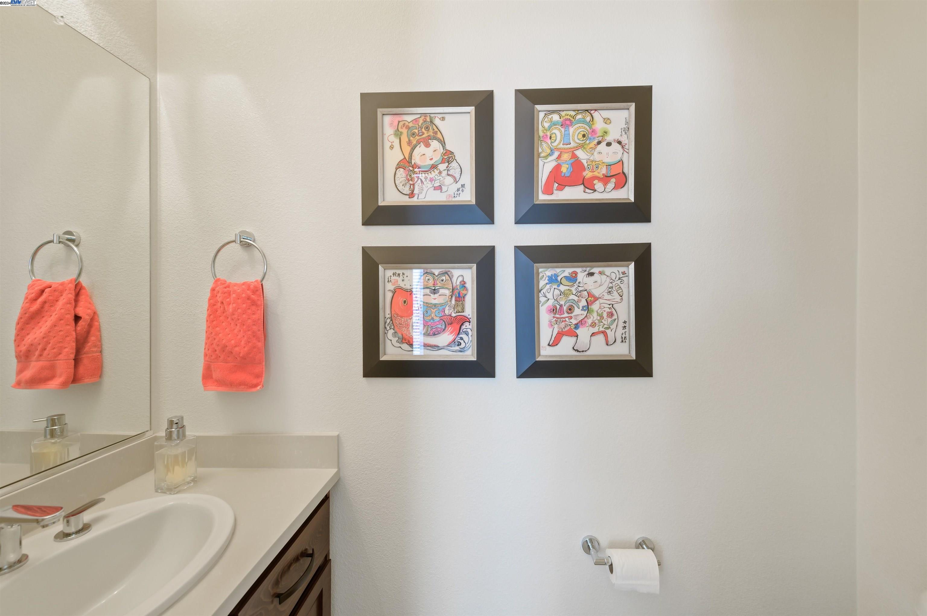 Detail Gallery Image 19 of 31 For 166 Selby Lane # 8, Livermore,  CA 94551 - 3 Beds | 2/1 Baths