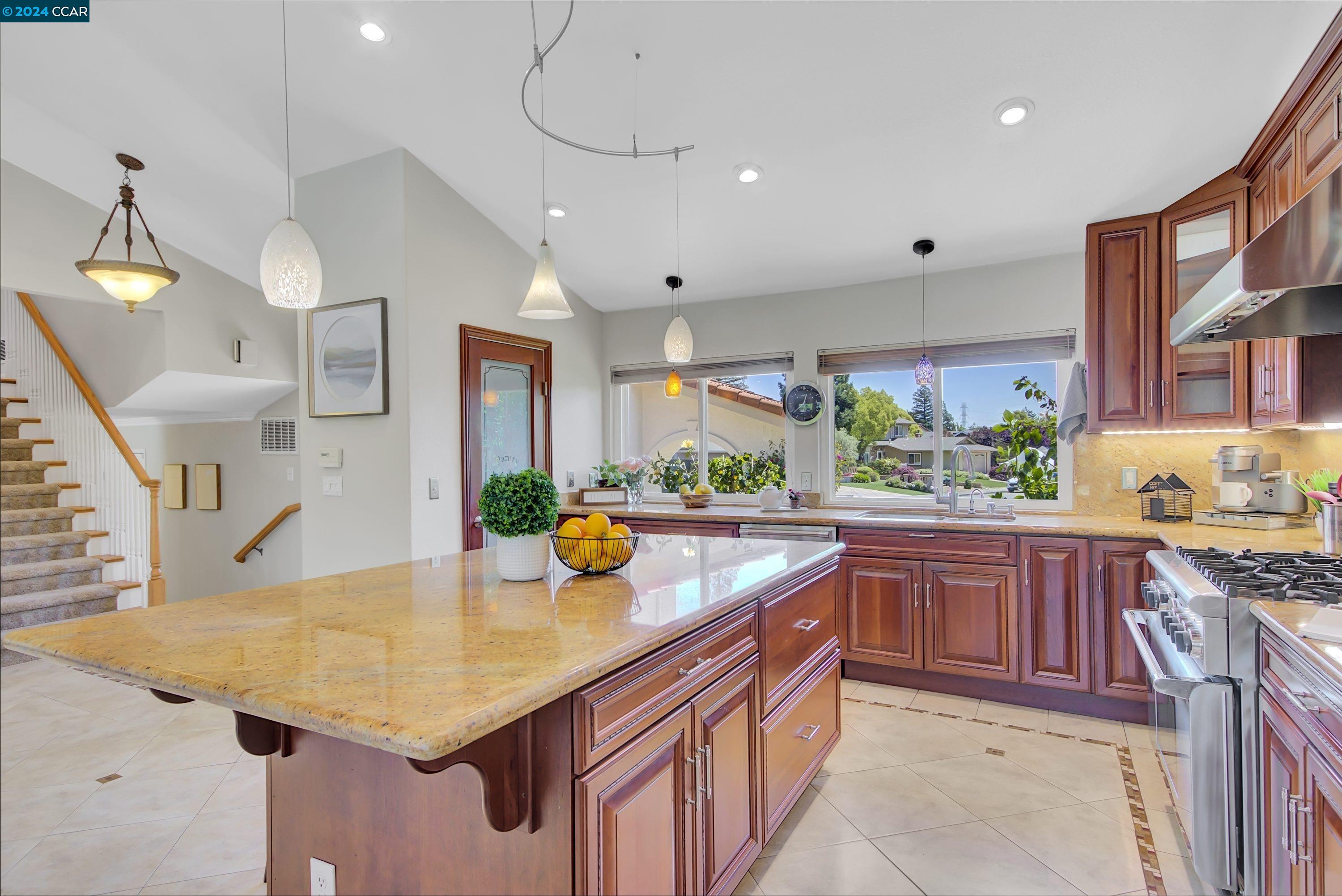 Detail Gallery Image 16 of 60 For 239 Kittery Place, San Ramon,  CA 94583 - 4 Beds | 2/1 Baths