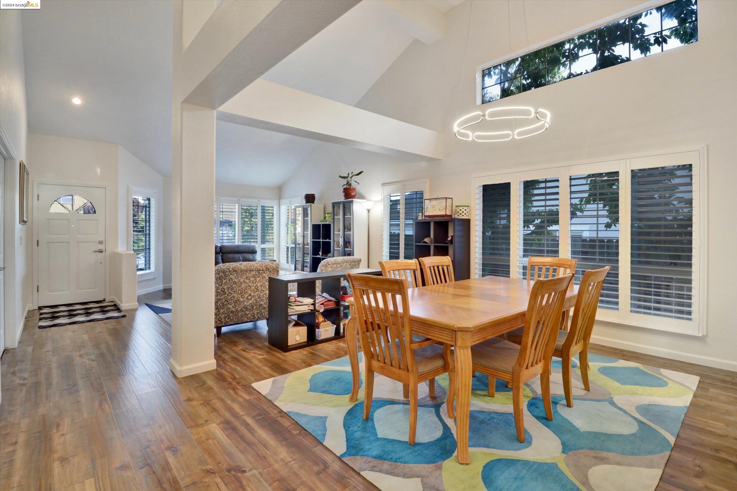 Detail Gallery Image 9 of 34 For 106 Cherry Valley Ct, Fairfield,  CA 94534 - 4 Beds | 2 Baths