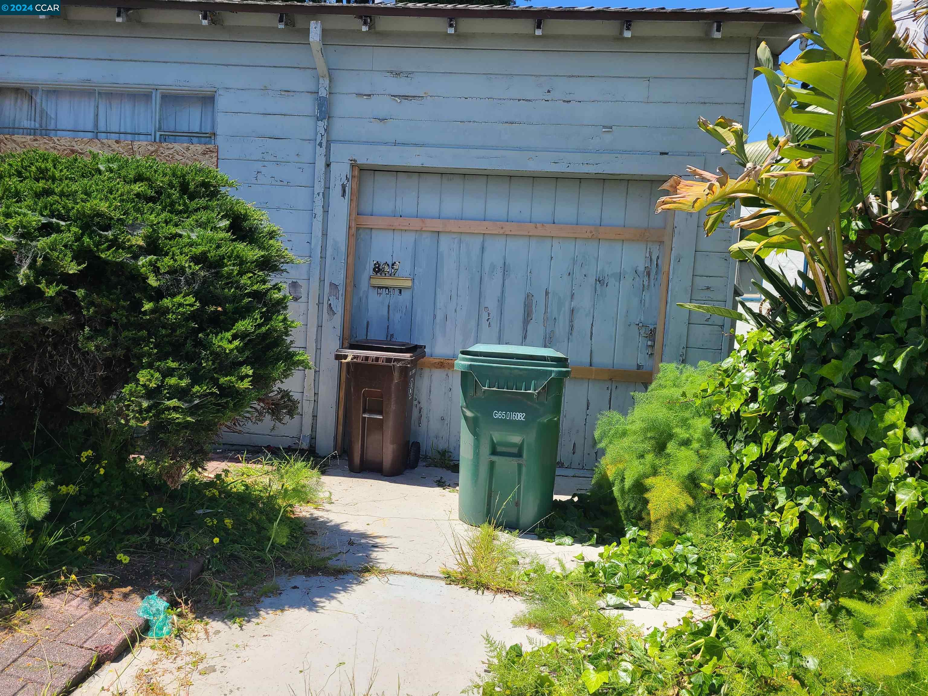 Detail Gallery Image 1 of 1 For 829 Wilson Ave, Richmond,  CA 94805 - 2 Beds | 1 Baths