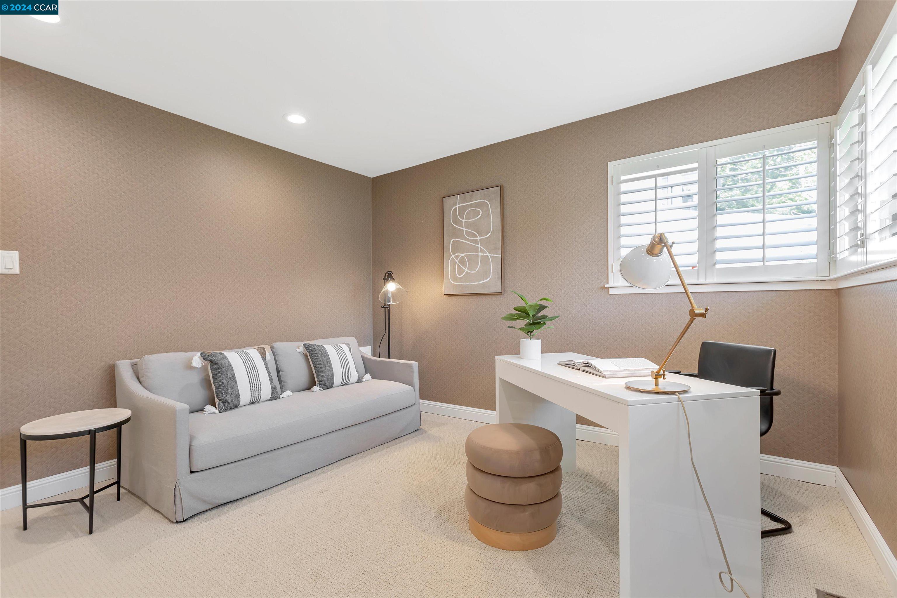 Detail Gallery Image 16 of 48 For 1049 Scots Ln, Walnut Creek,  CA 94596 - 3 Beds | 3/1 Baths
