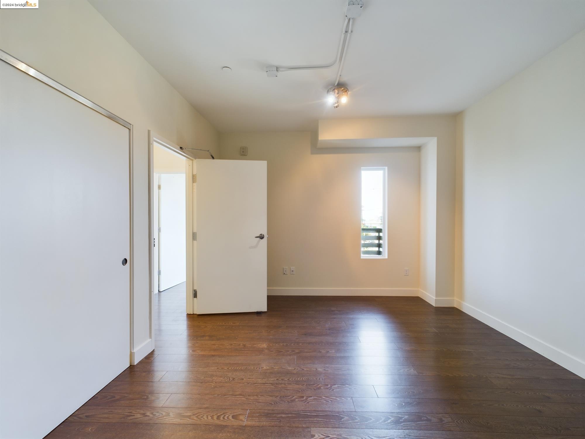 Detail Gallery Image 28 of 47 For 414 29th Ave #4,  Oakland,  CA 94601 - 2 Beds | 2 Baths