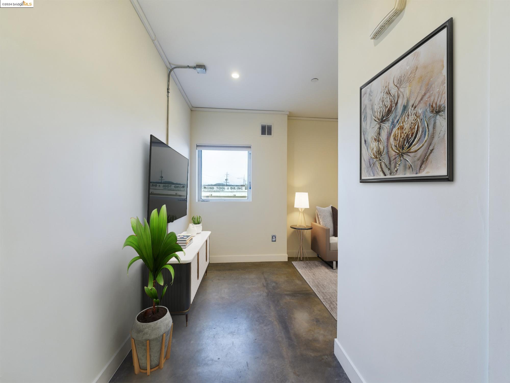 Detail Gallery Image 4 of 47 For 414 29th Ave #4,  Oakland,  CA 94601 - 2 Beds | 2 Baths