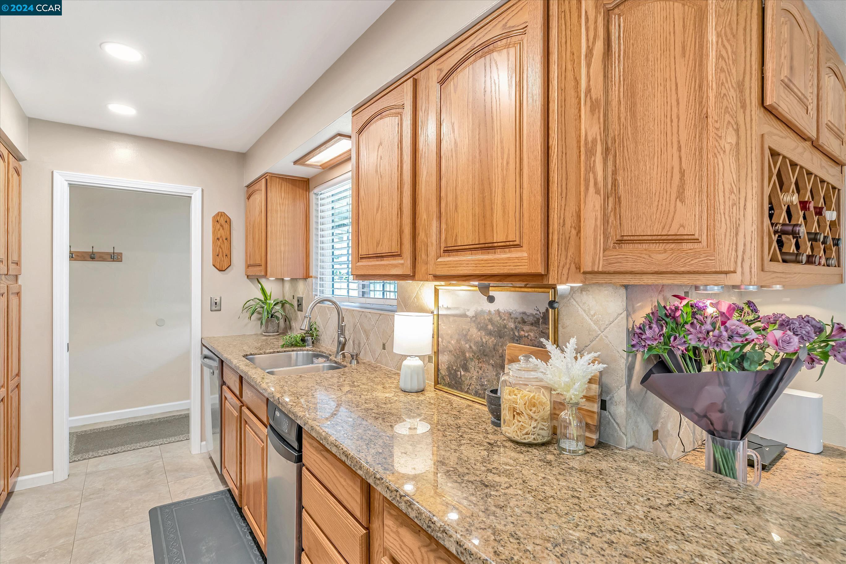 Detail Gallery Image 13 of 58 For 1109 Mocho St, Livermore,  CA 94550 - 3 Beds | 2 Baths