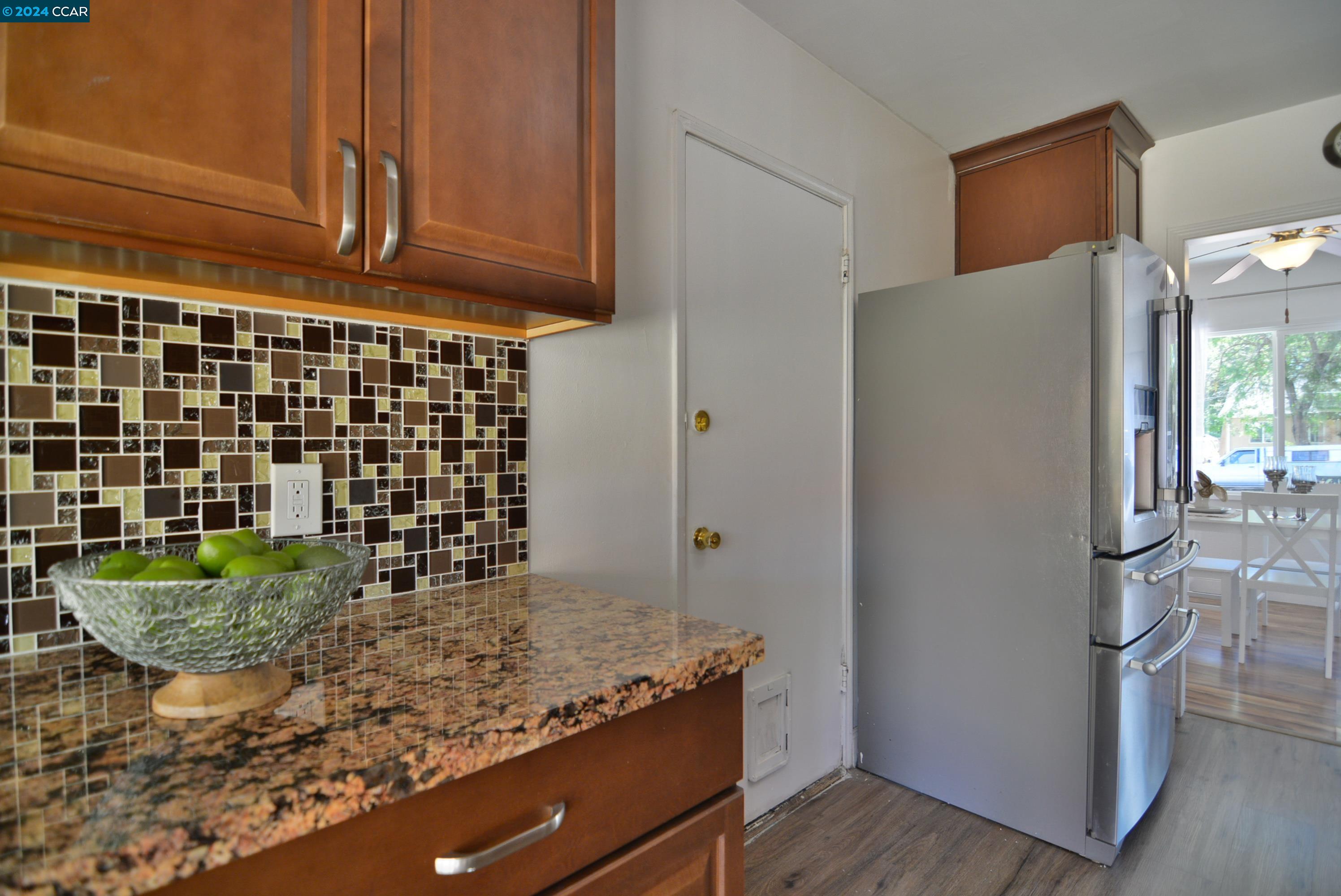 Detail Gallery Image 15 of 34 For 1631 Peach Pl, Concord,  CA 94518 - 3 Beds | 1/1 Baths