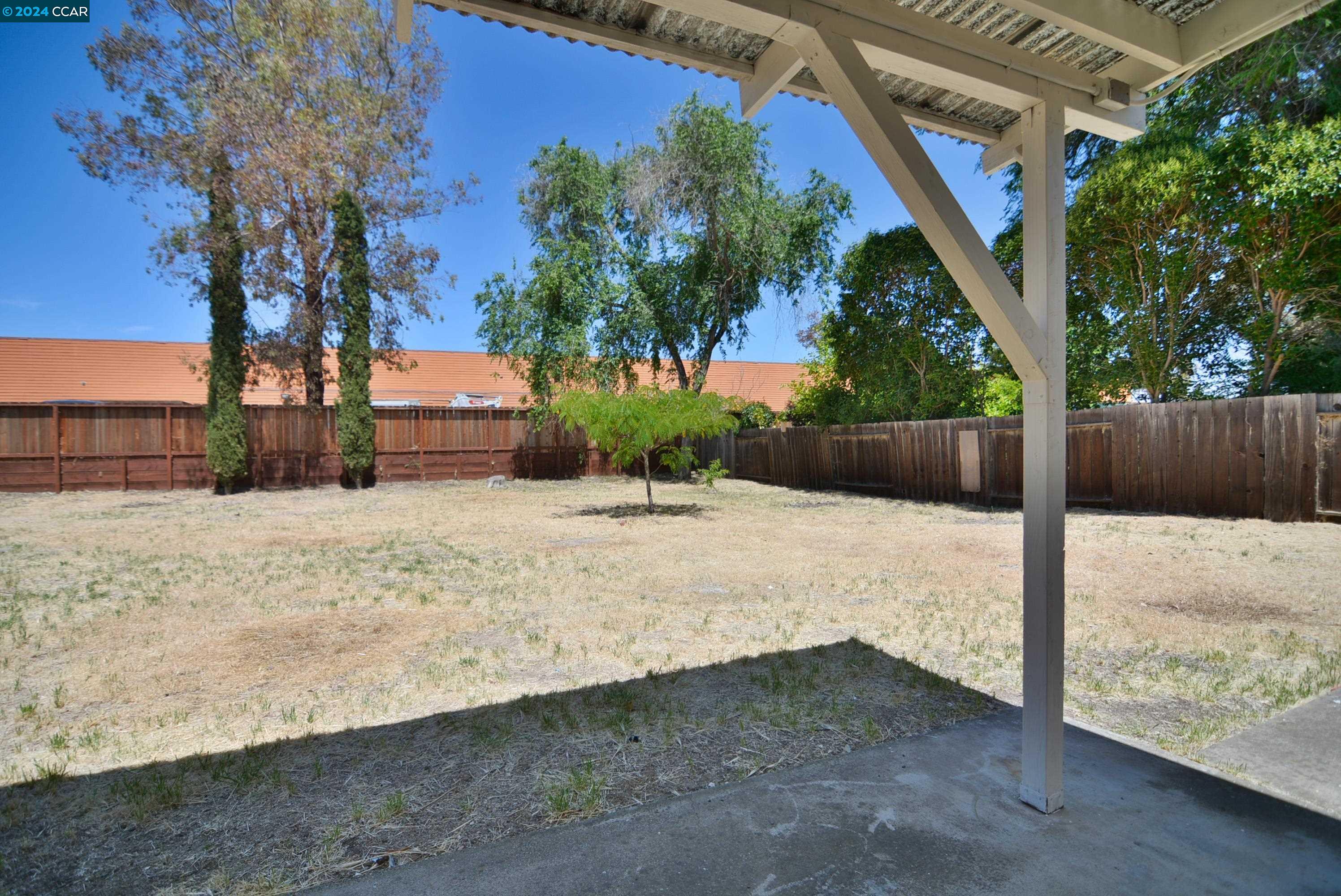 Detail Gallery Image 27 of 34 For 1631 Peach Pl, Concord,  CA 94518 - 3 Beds | 1/1 Baths