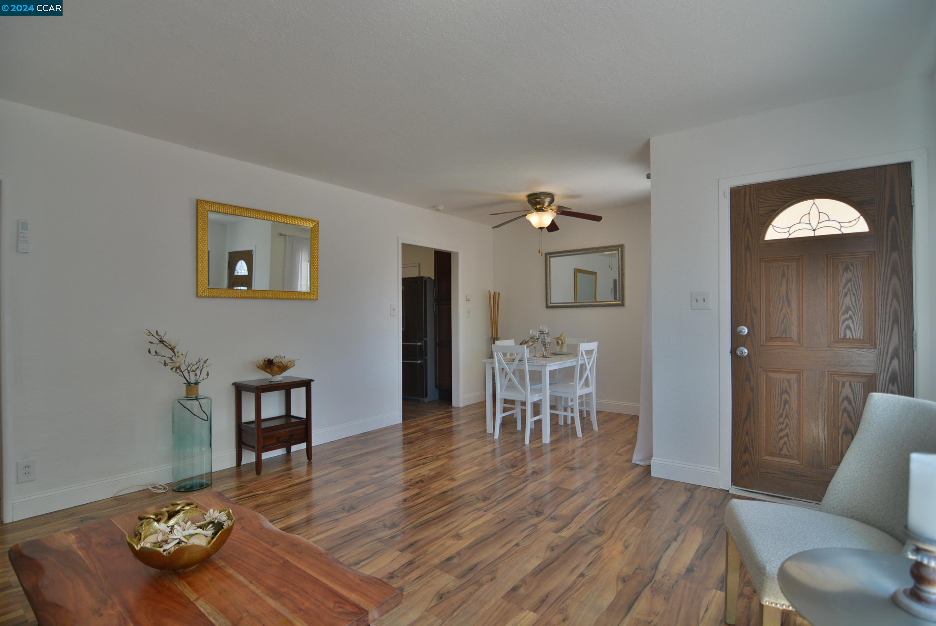 Detail Gallery Image 7 of 34 For 1631 Peach Pl, Concord,  CA 94518 - 3 Beds | 1/1 Baths