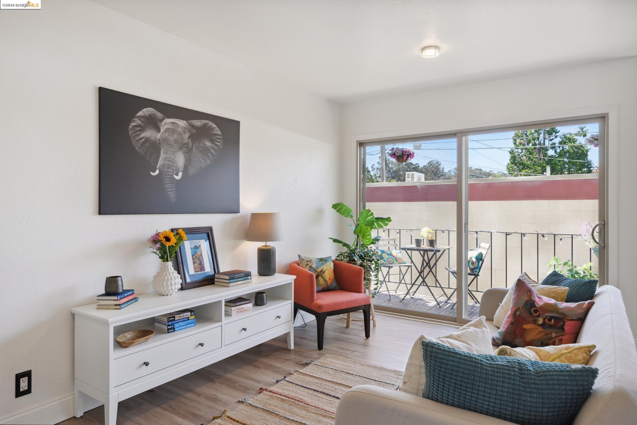 Photo #3: 41059908 Listing 