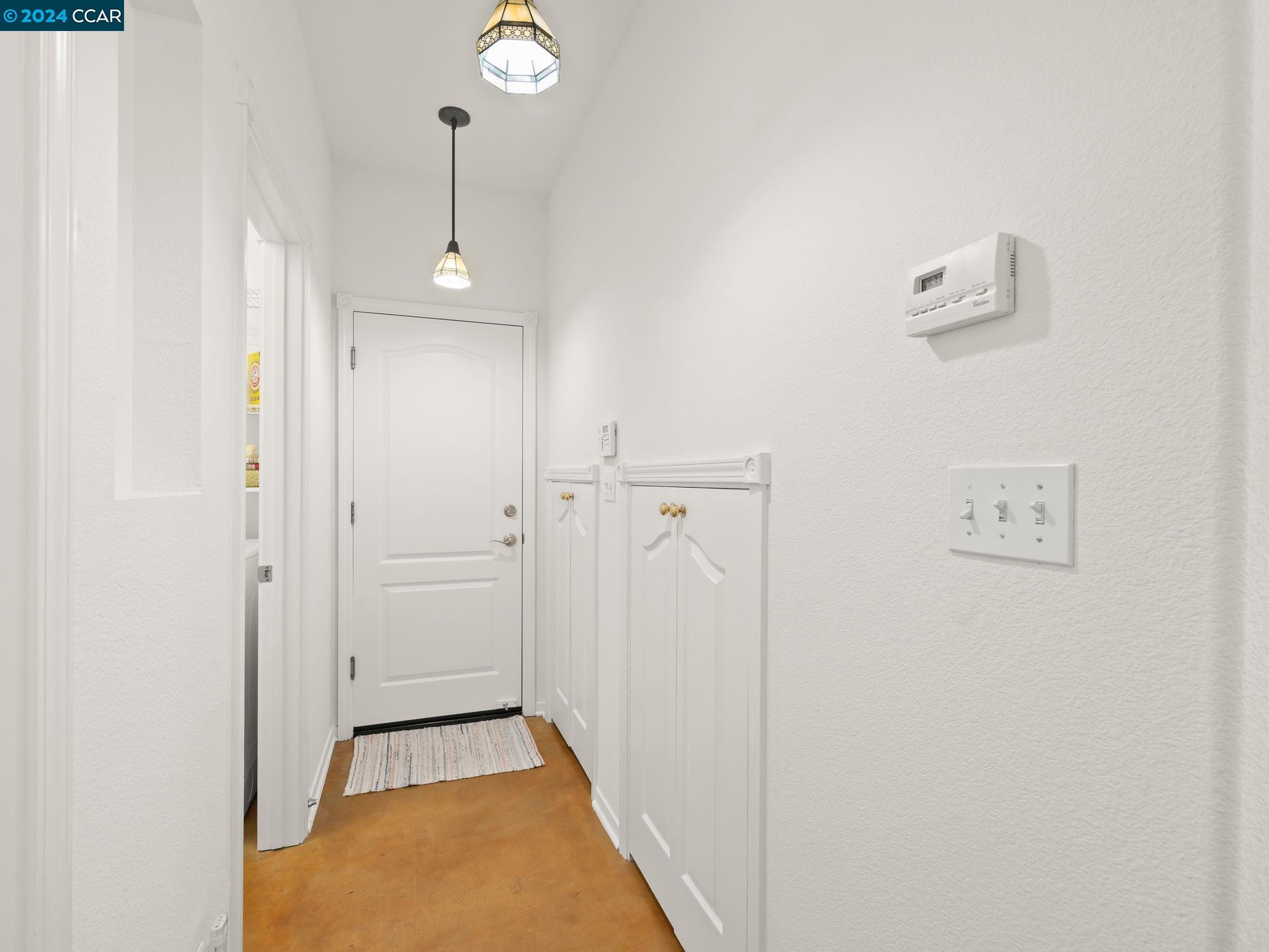 Detail Gallery Image 11 of 41 For 242 Stranahan Cir, Clayton,  CA 94517 - 2 Beds | 2/1 Baths