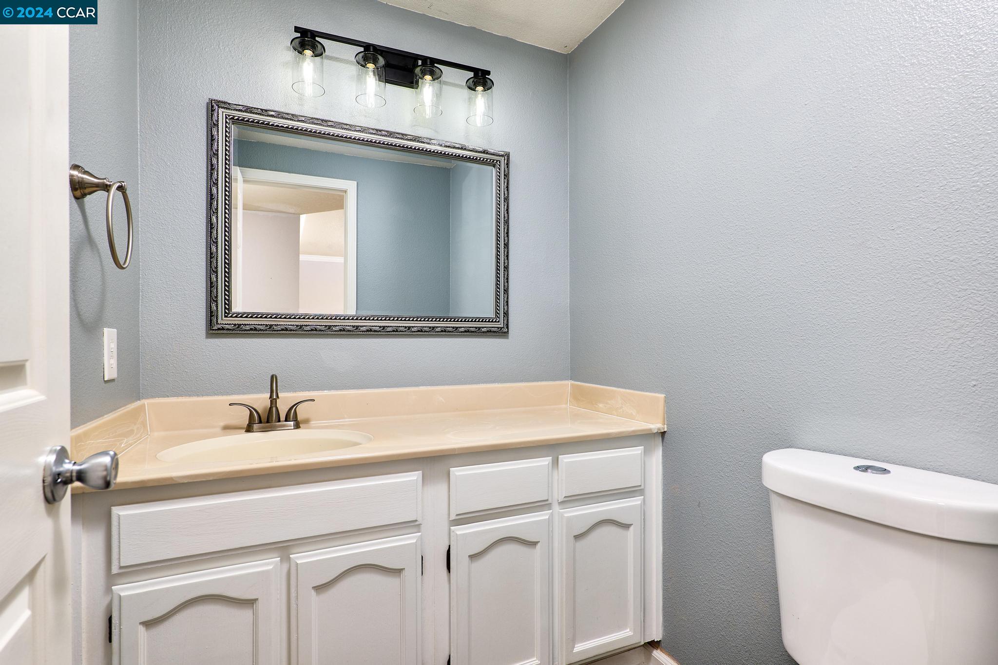 Detail Gallery Image 17 of 45 For 1605 Riverlake Rd, Discovery Bay,  CA 94505 - 3 Beds | 2/1 Baths