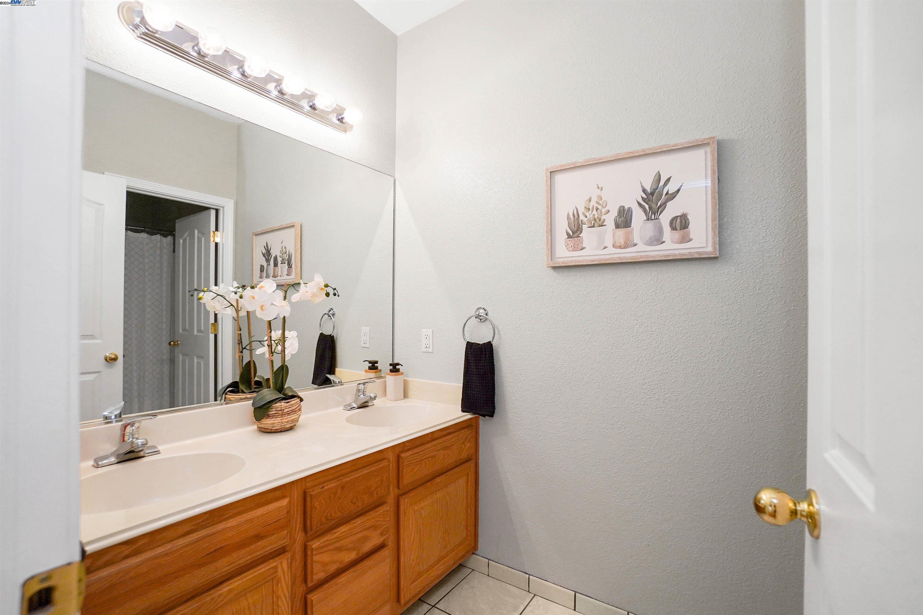 Detail Gallery Image 25 of 58 For 18761 Reamer Rd, Castro Valley,  CA 94546 - 4 Beds | 2 Baths