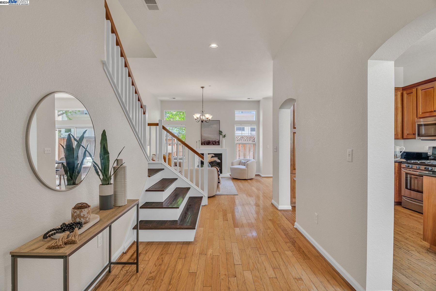 Photo #3: 41059921 Listing 