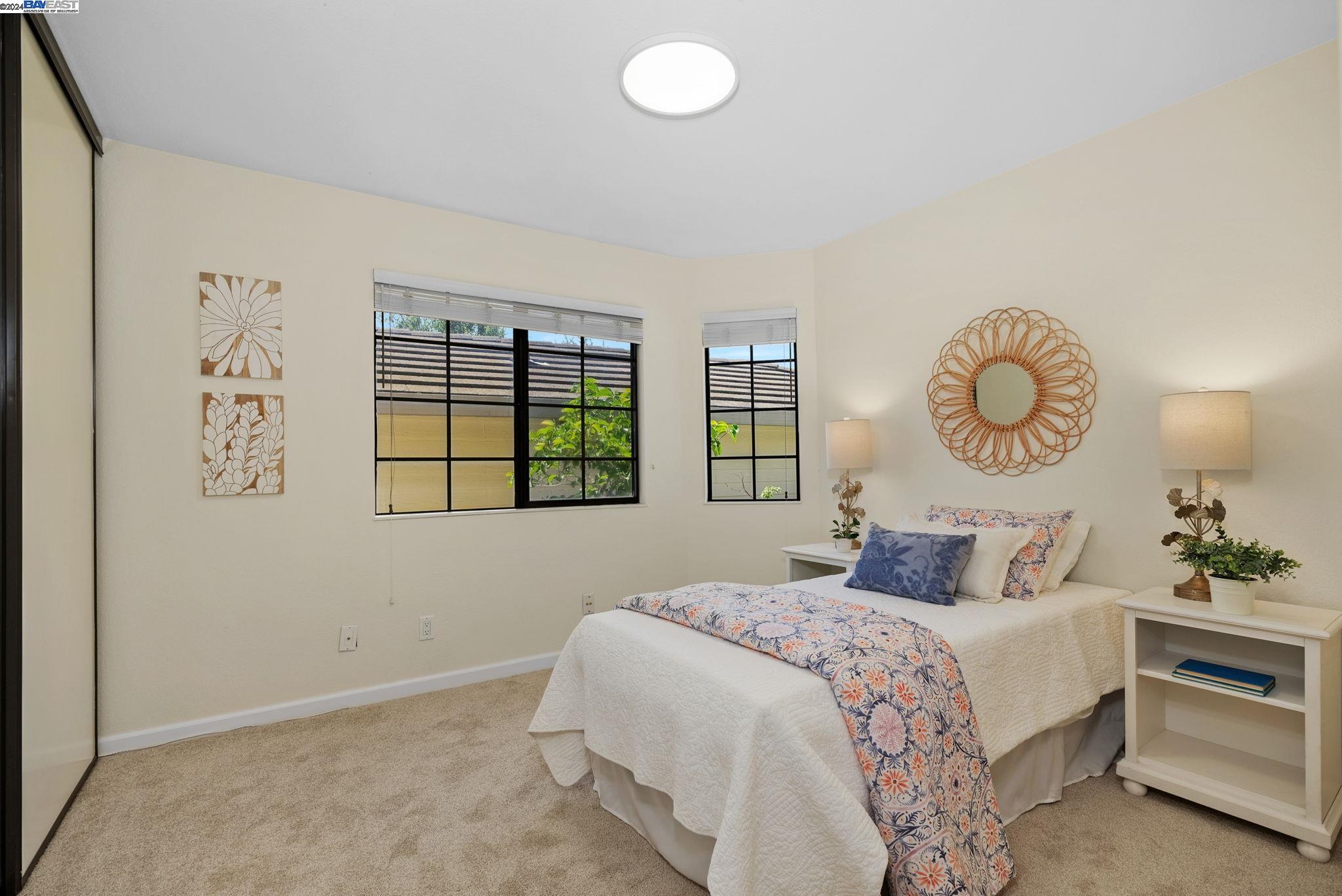 Detail Gallery Image 25 of 30 For 2270 Foxhill Dr, Martinez,  CA 94553 - 3 Beds | 2/1 Baths
