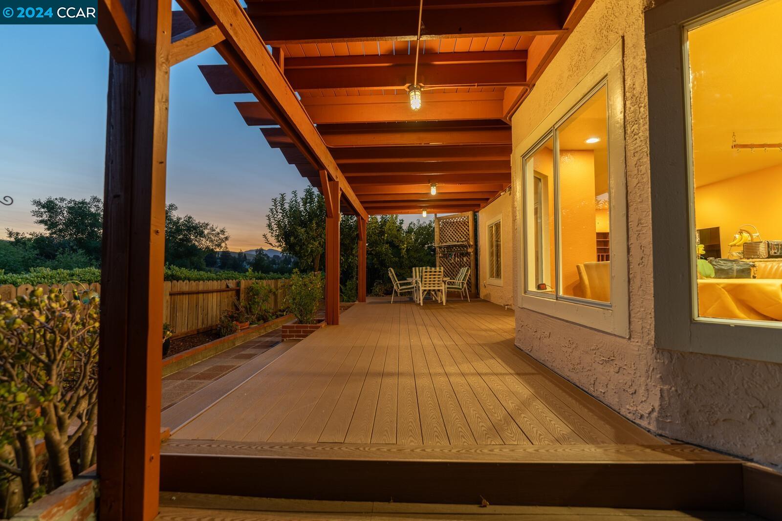 Detail Gallery Image 40 of 57 For 3141 Sonoma Valley Dr, Fairfield,  CA 94534 - 4 Beds | 3 Baths