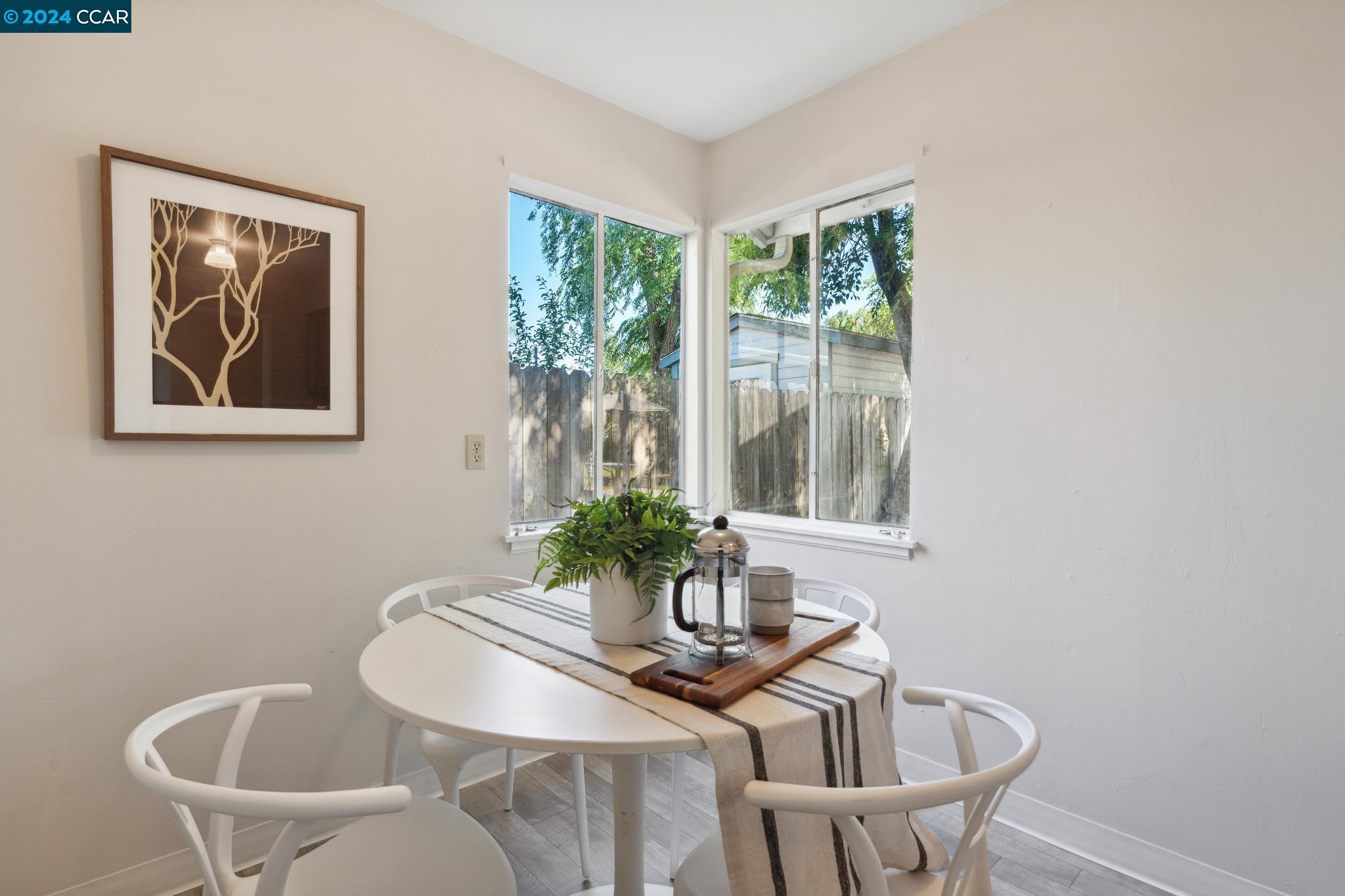 Detail Gallery Image 15 of 28 For 156 Clarie, Pleasant Hill,  CA 94523 - 3 Beds | 1 Baths