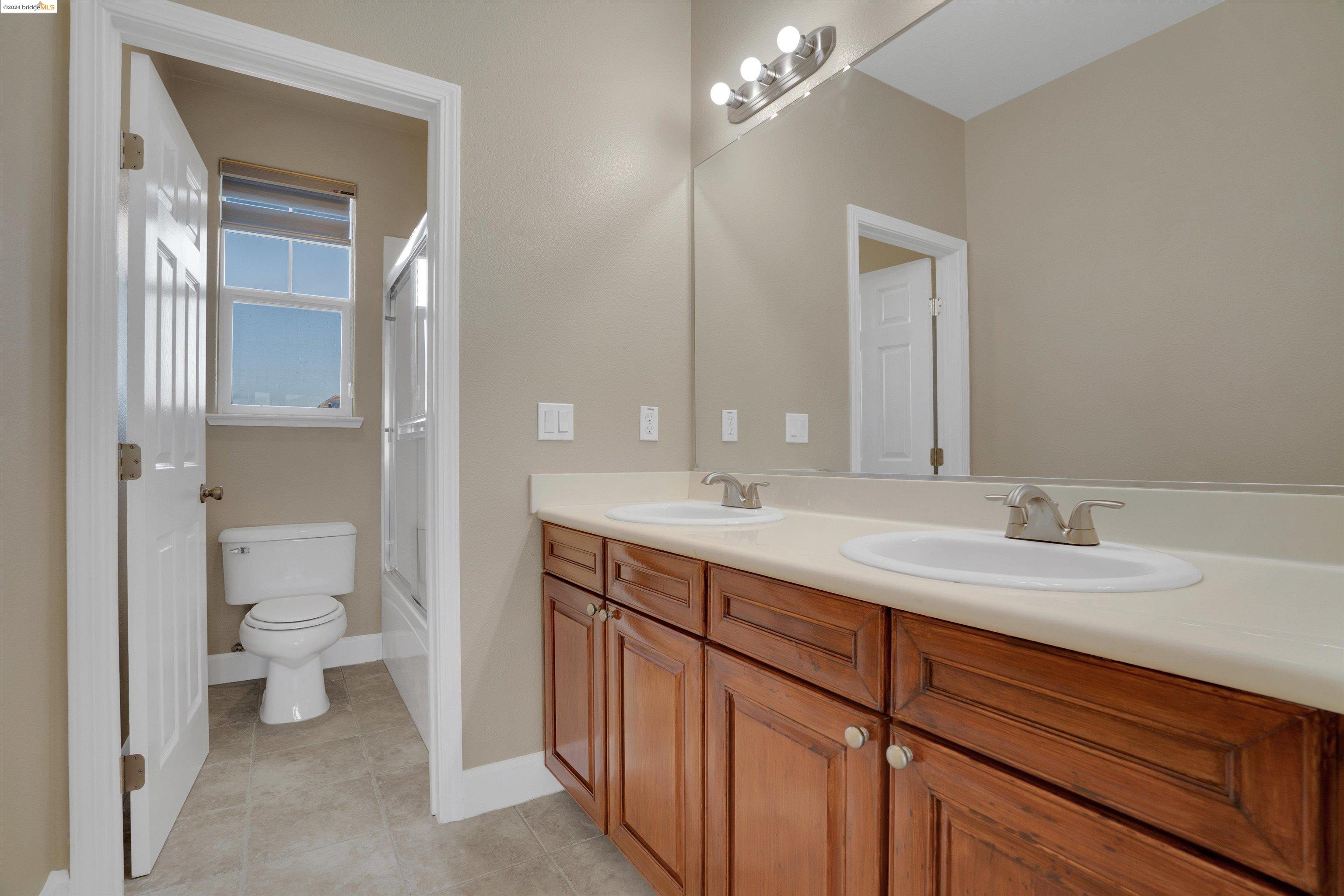 Detail Gallery Image 29 of 44 For 2882 Spanish Bay Dr, Brentwood,  CA 94513 - 4 Beds | 3/1 Baths