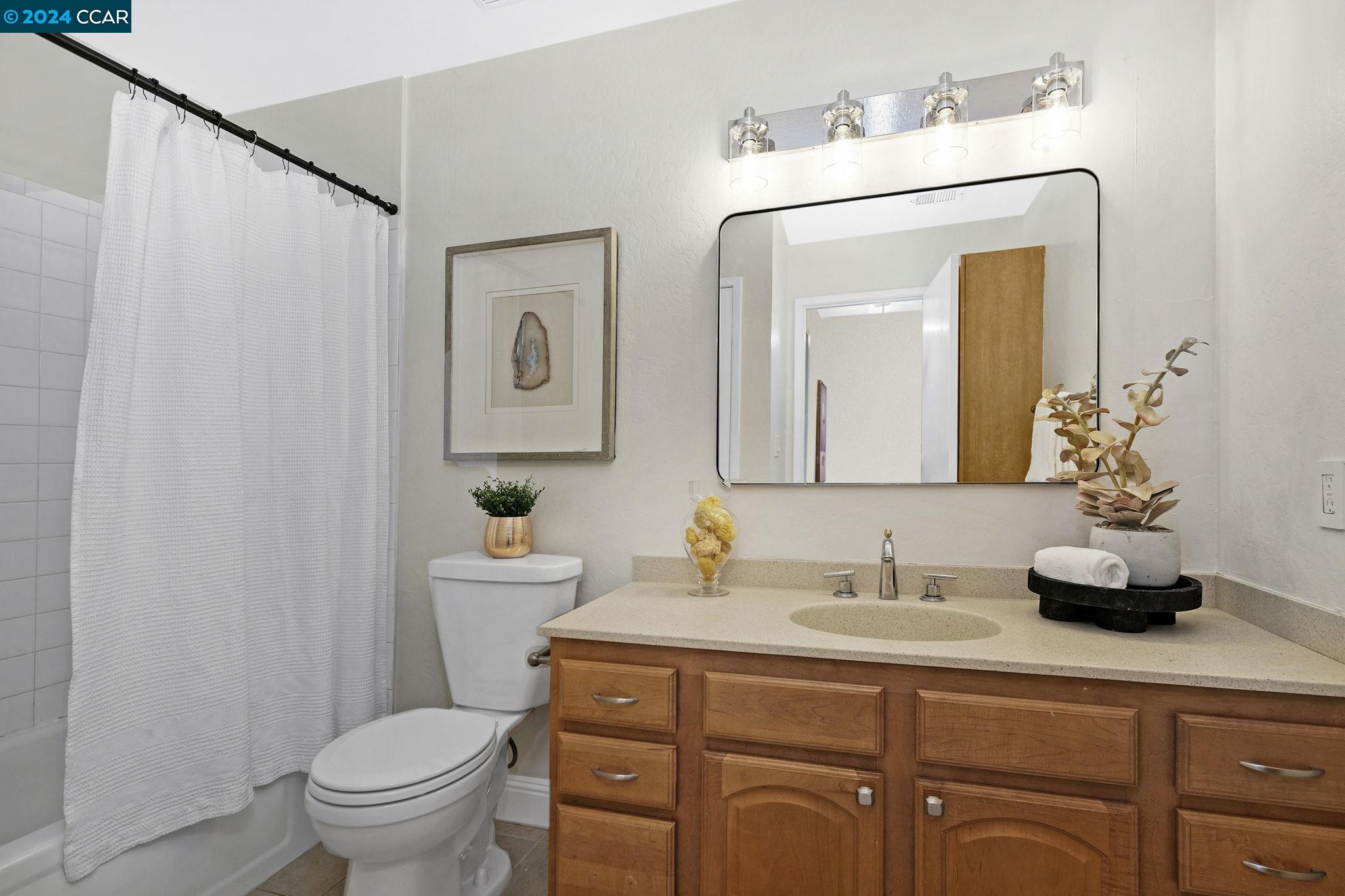Detail Gallery Image 23 of 35 For 1034 Maywood Ln #7,  Martinez,  CA 94553 - 2 Beds | 1/1 Baths