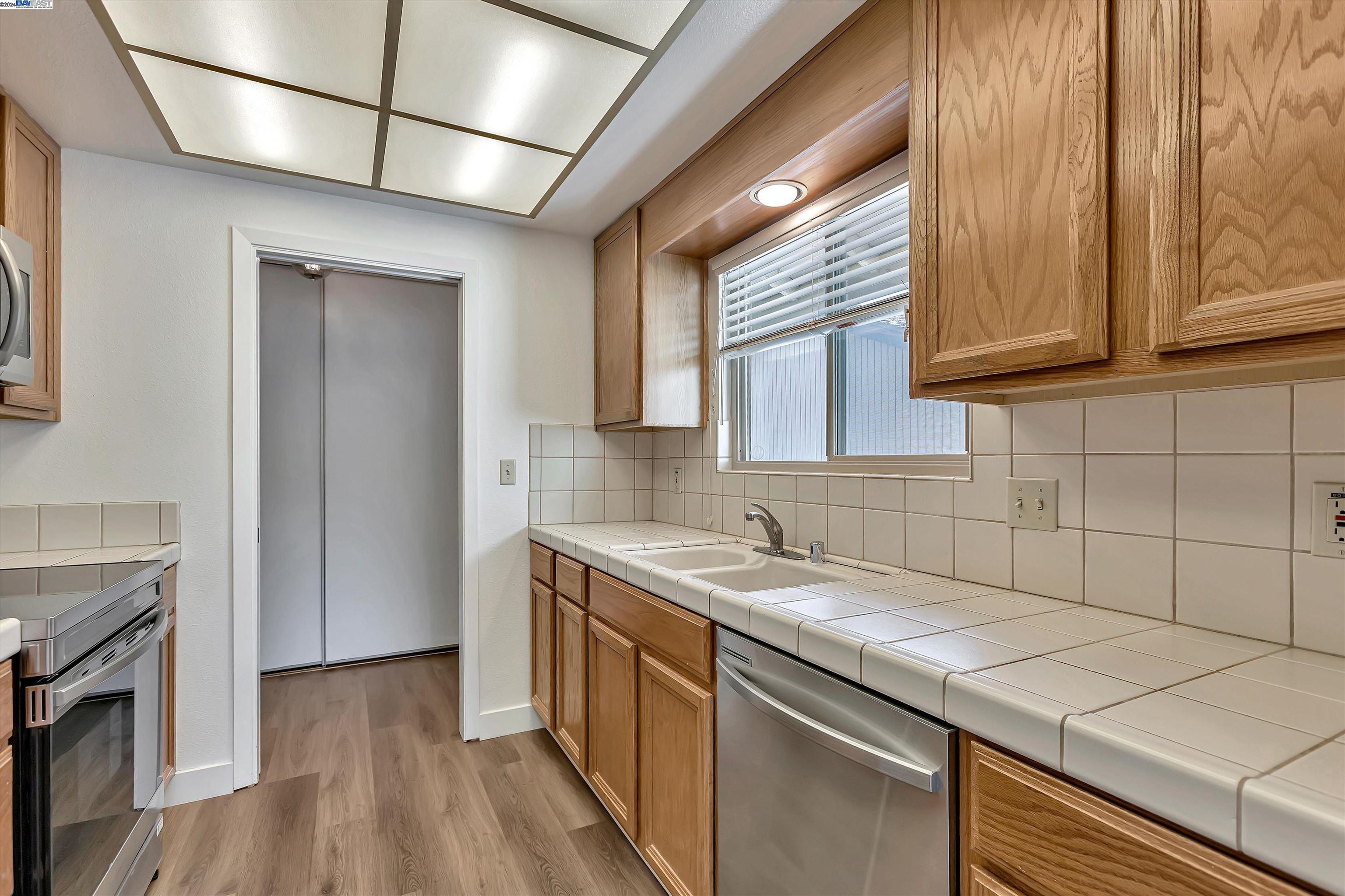 Photo #4: 41059953 Listing 