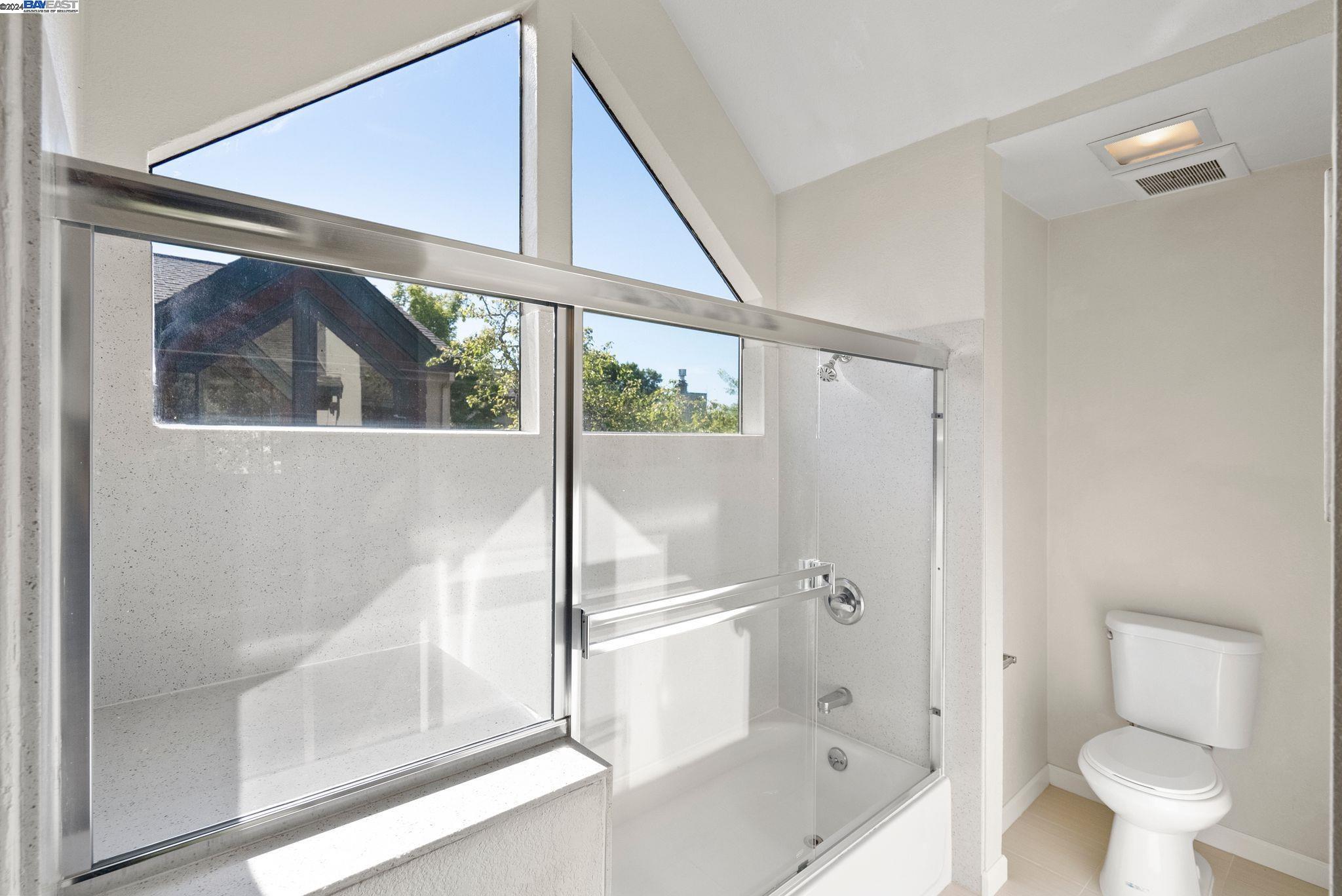 Detail Gallery Image 26 of 47 For 705 Ironwood Rd, Alameda,  CA 94502 - 2 Beds | 2/1 Baths