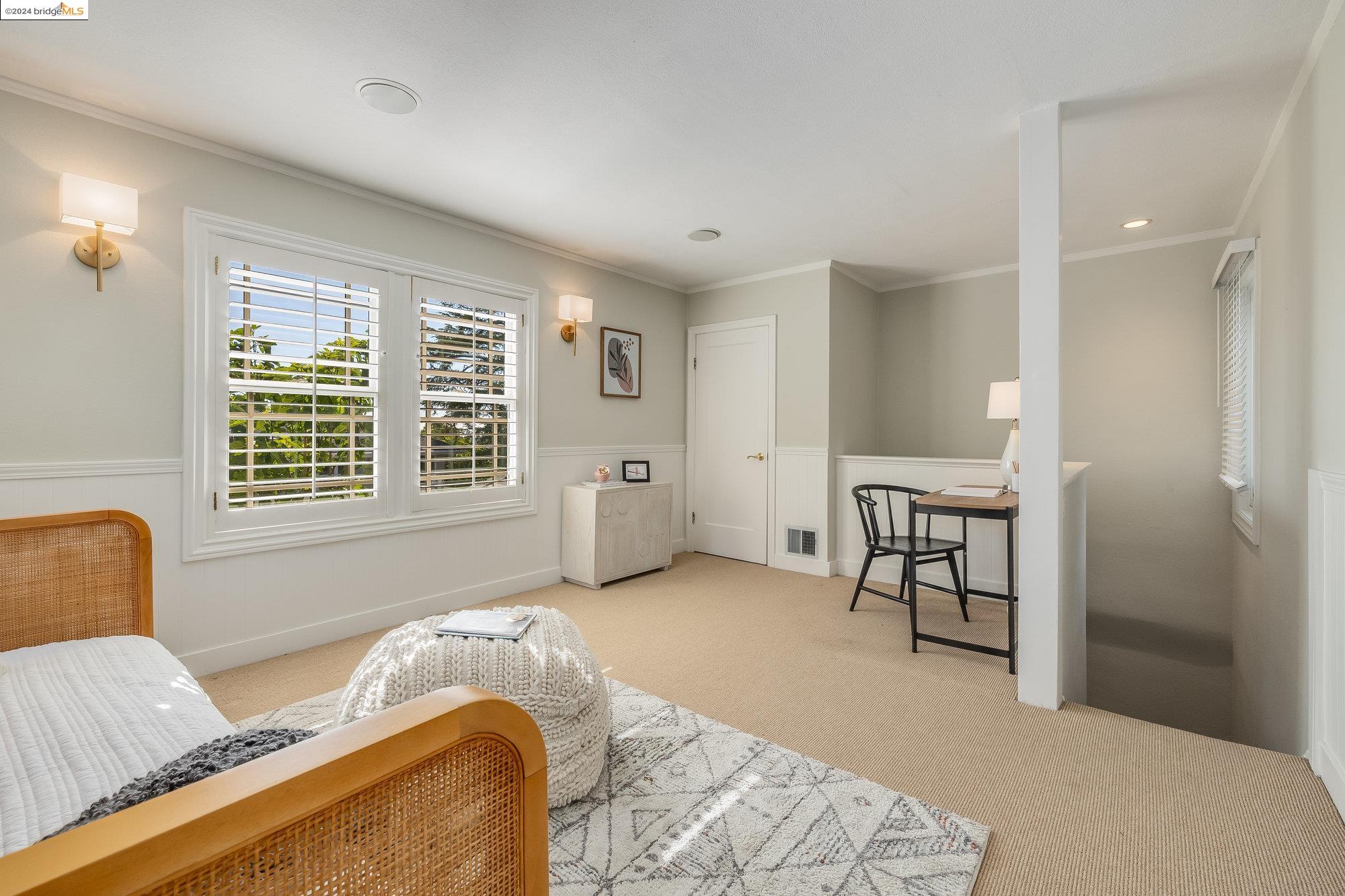 Detail Gallery Image 33 of 51 For 1099 Mandana Blvd., Oakland,  CA 94610 - 4 Beds | 2 Baths
