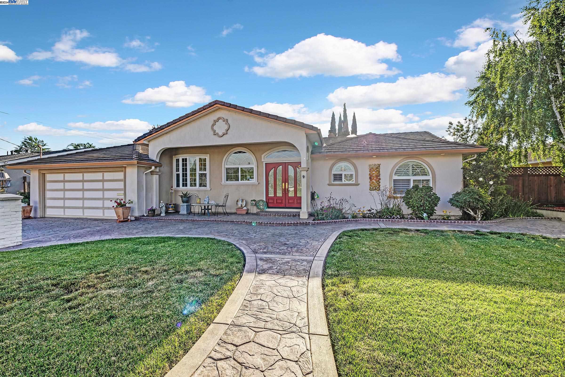 Detail Gallery Image 1 of 1 For 4655 Northdale Dr, Fremont,  CA 94536 - 3 Beds | 2 Baths