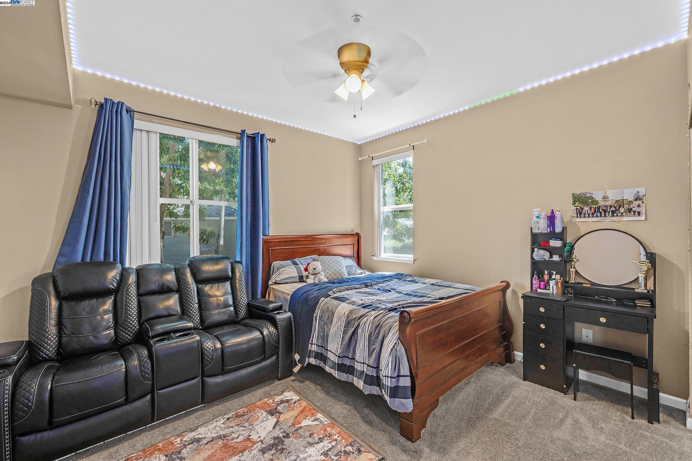 Detail Gallery Image 23 of 37 For 1982 W Bayshore Rd #110,  East Palo Alto,  CA 94303 - 3 Beds | 2 Baths