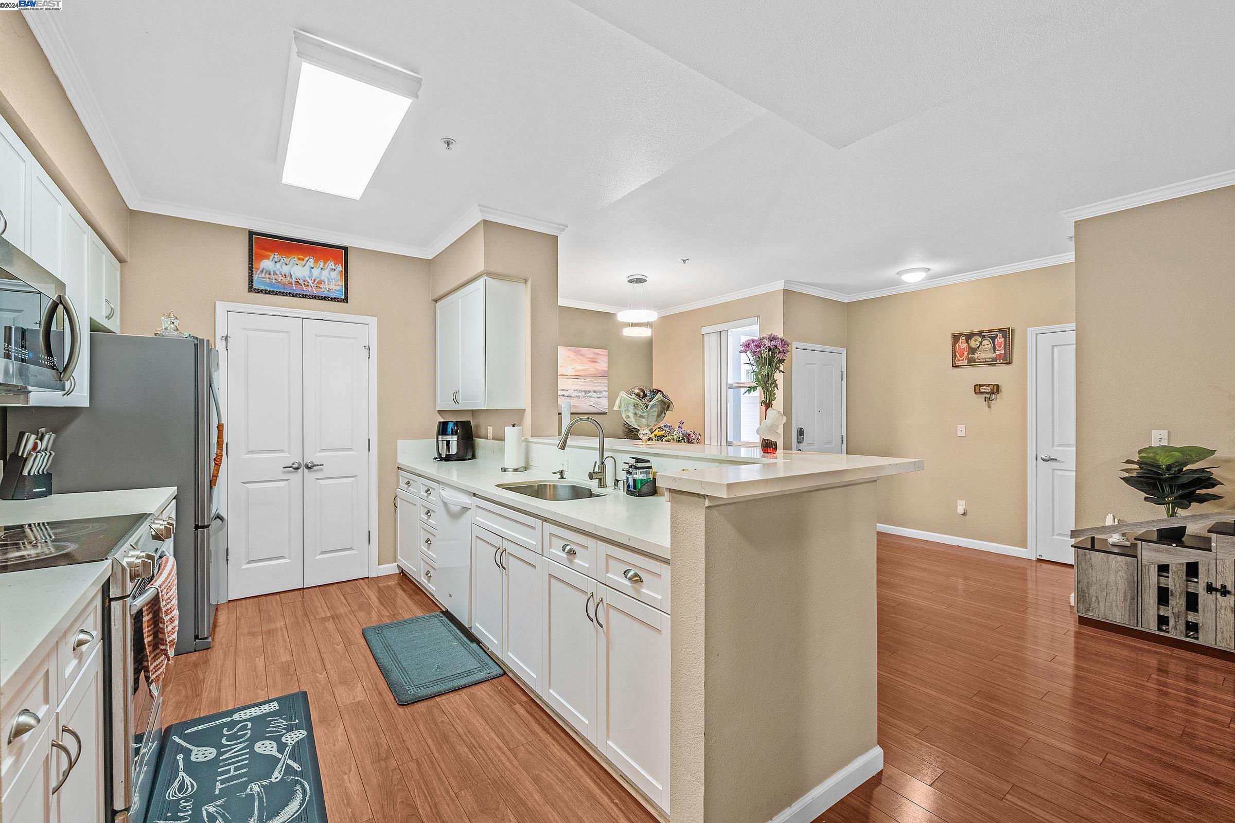 Detail Gallery Image 25 of 37 For 1982 W Bayshore Rd #110,  East Palo Alto,  CA 94303 - 3 Beds | 2 Baths