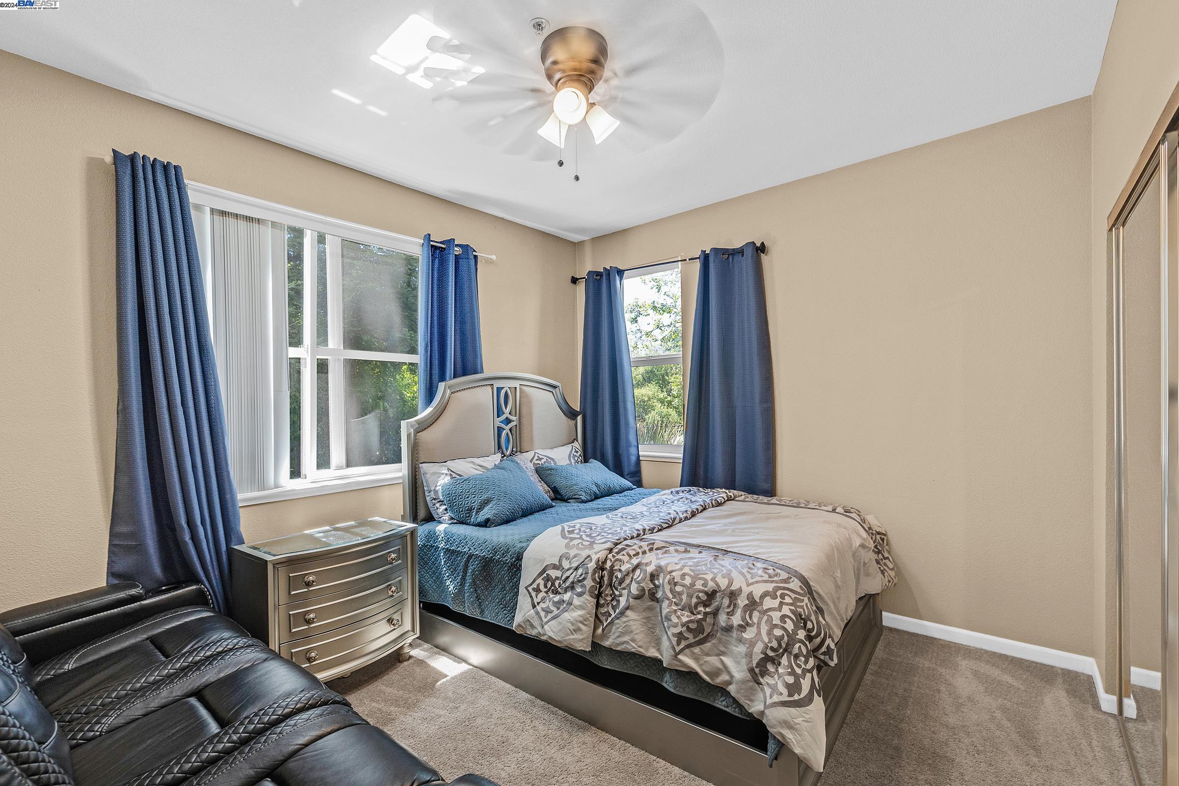 Detail Gallery Image 27 of 37 For 1982 W Bayshore Rd #110,  East Palo Alto,  CA 94303 - 3 Beds | 2 Baths