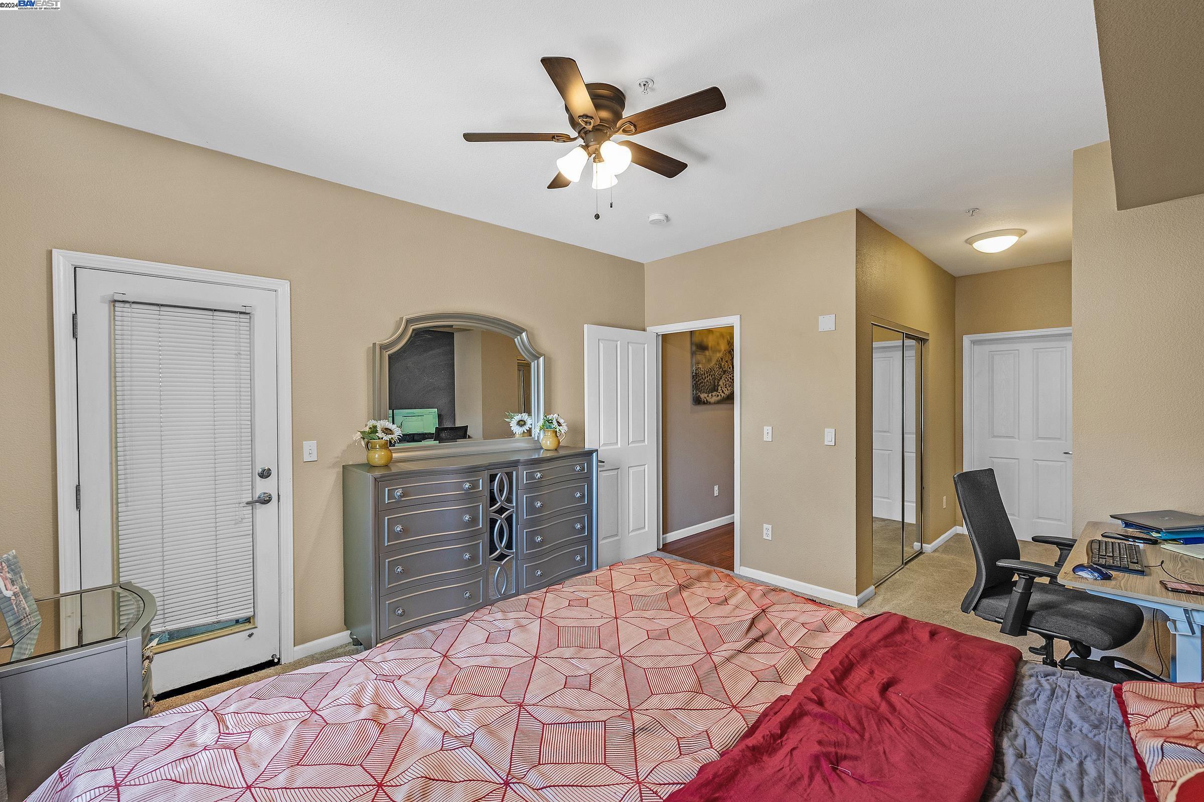 Detail Gallery Image 10 of 37 For 1982 W Bayshore Rd #110,  East Palo Alto,  CA 94303 - 3 Beds | 2 Baths