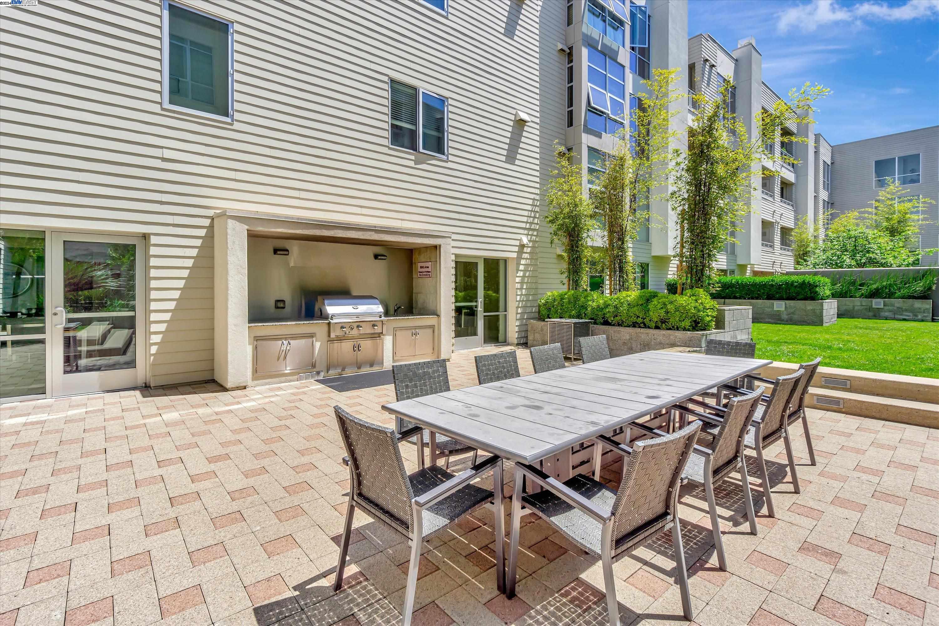 Detail Gallery Image 39 of 40 For 1655 N California Blvd #134,  Walnut Creek,  CA 94596 - 1 Beds | 1/1 Baths