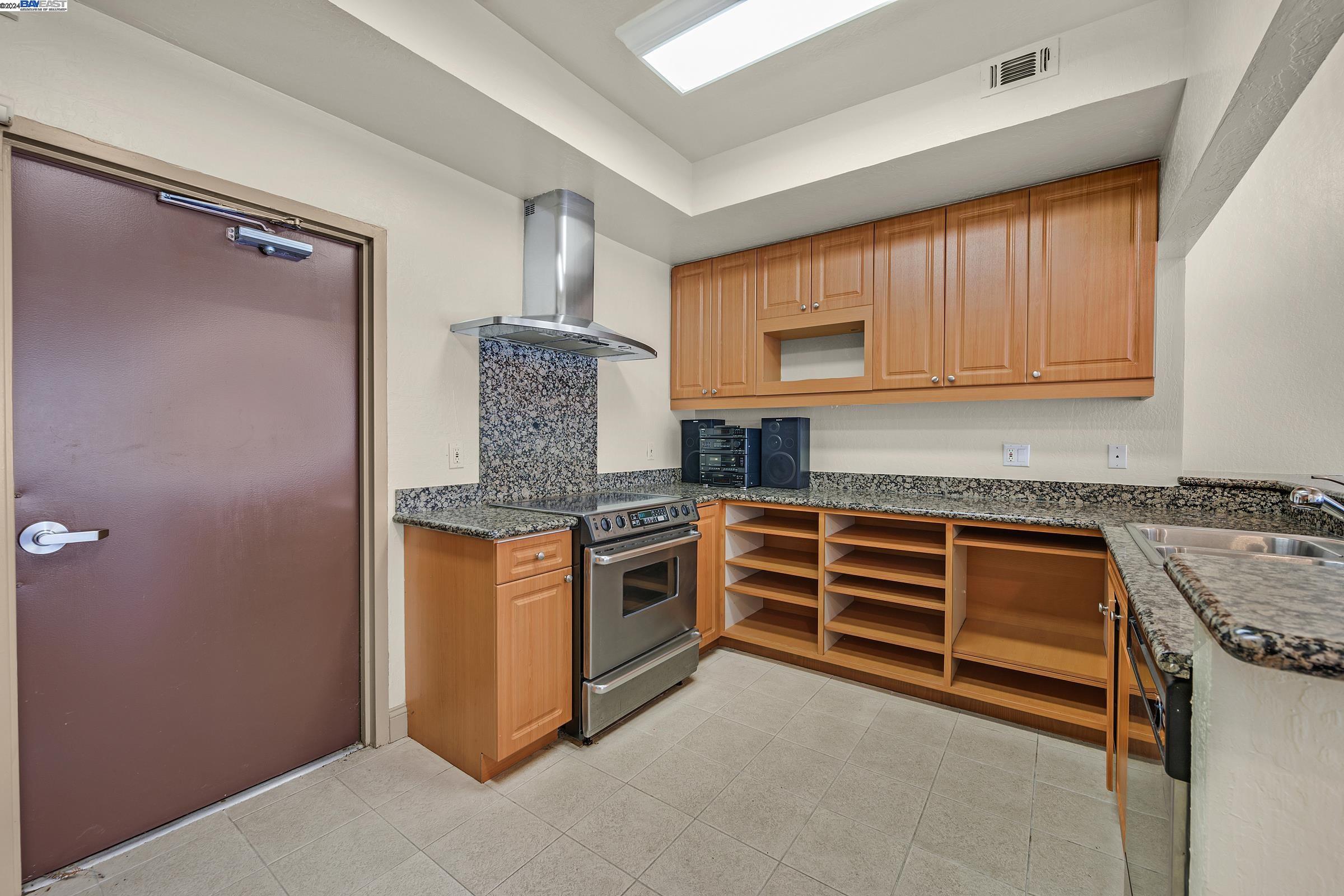 Detail Gallery Image 32 of 44 For 1087 Murrieta Blvd #344,  Livermore,  CA 94550 - 1 Beds | 1 Baths