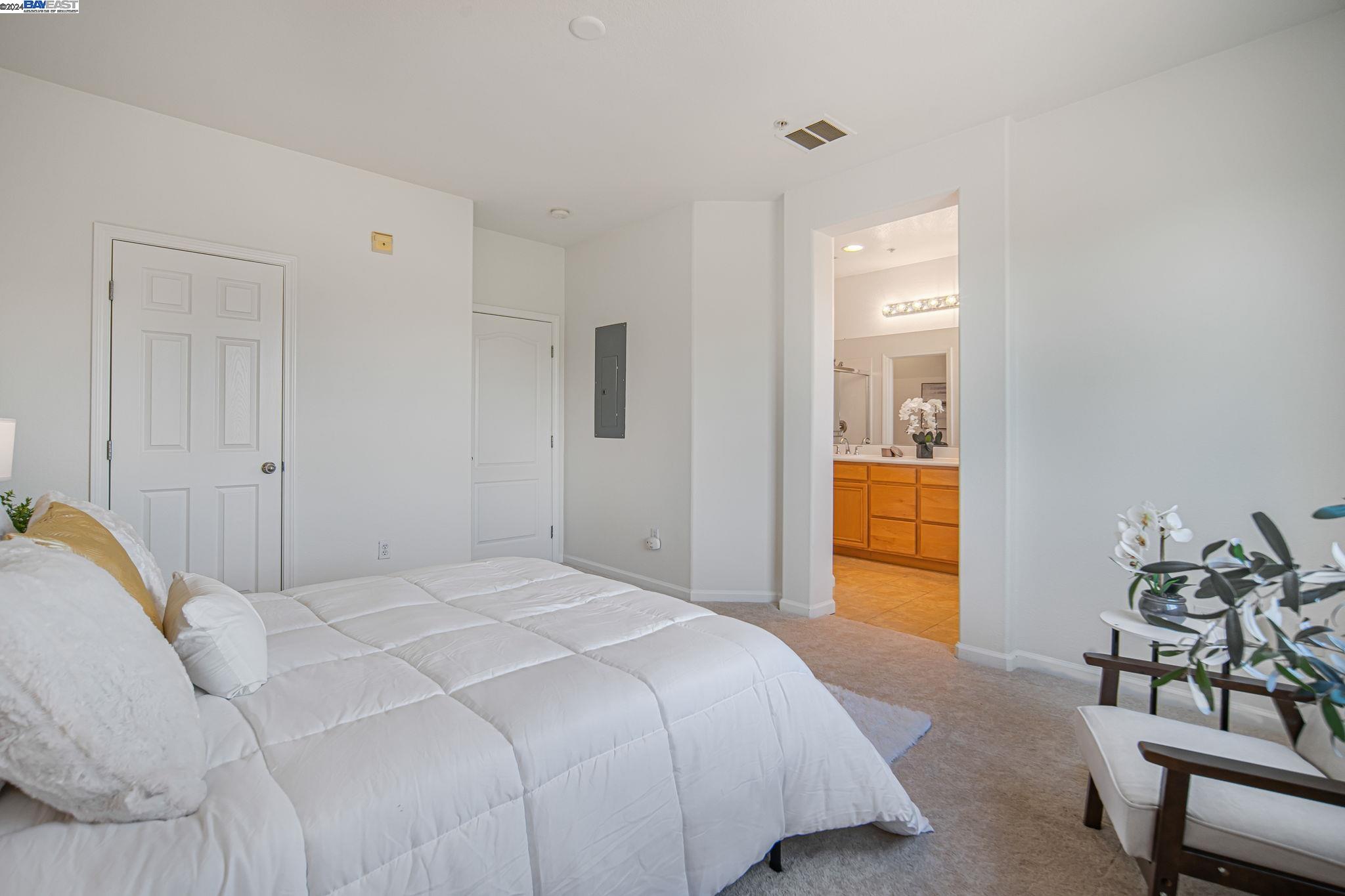 Detail Gallery Image 25 of 29 For 795 Parc Ln, Milpitas,  CA 95035 - 2 Beds | 2/1 Baths