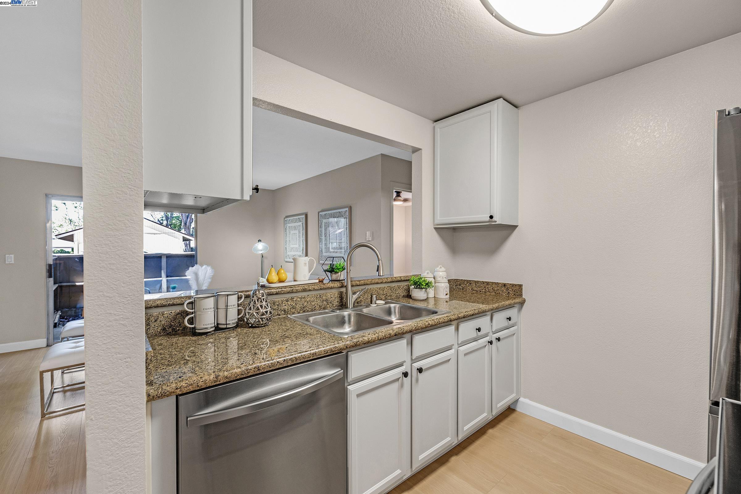 Photo #6: 41060064 Listing 