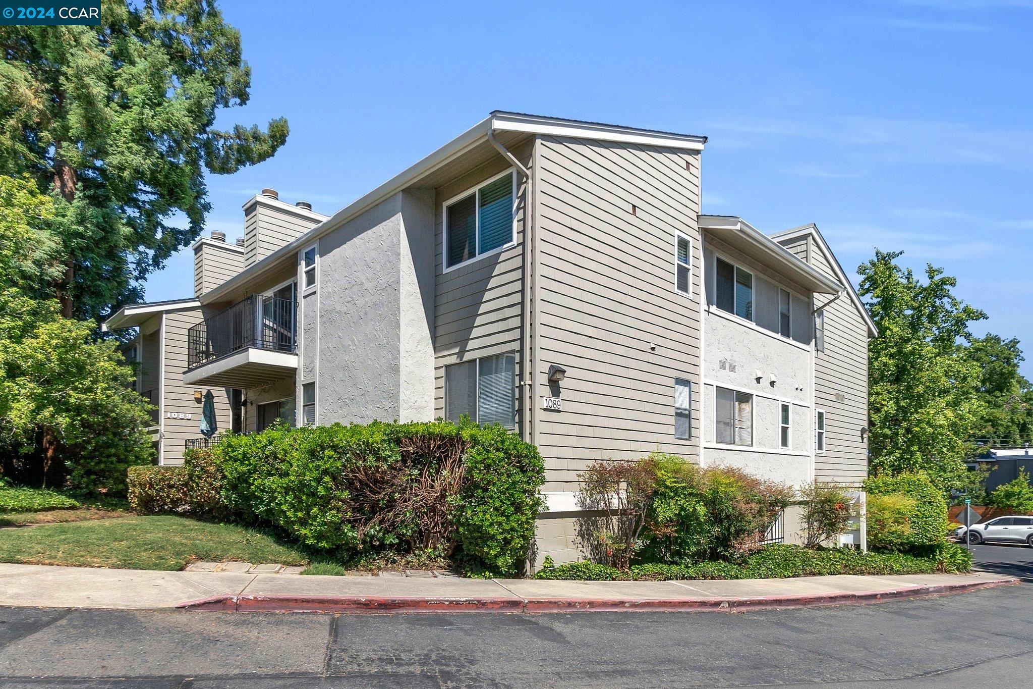 Photo #2: 41060073 Listing 
