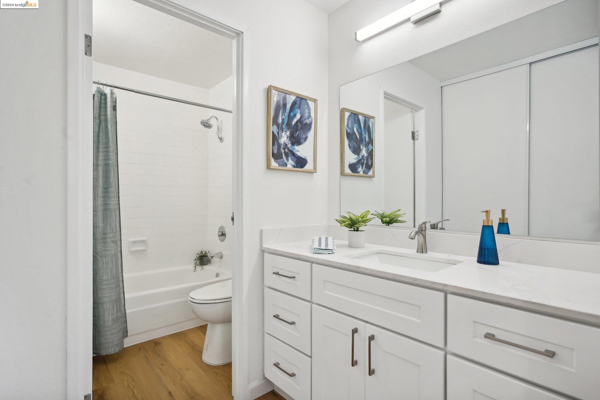 Detail Gallery Image 13 of 42 For 555 Pierce St #224,  Albany,  CA 94706 - 1 Beds | 1 Baths