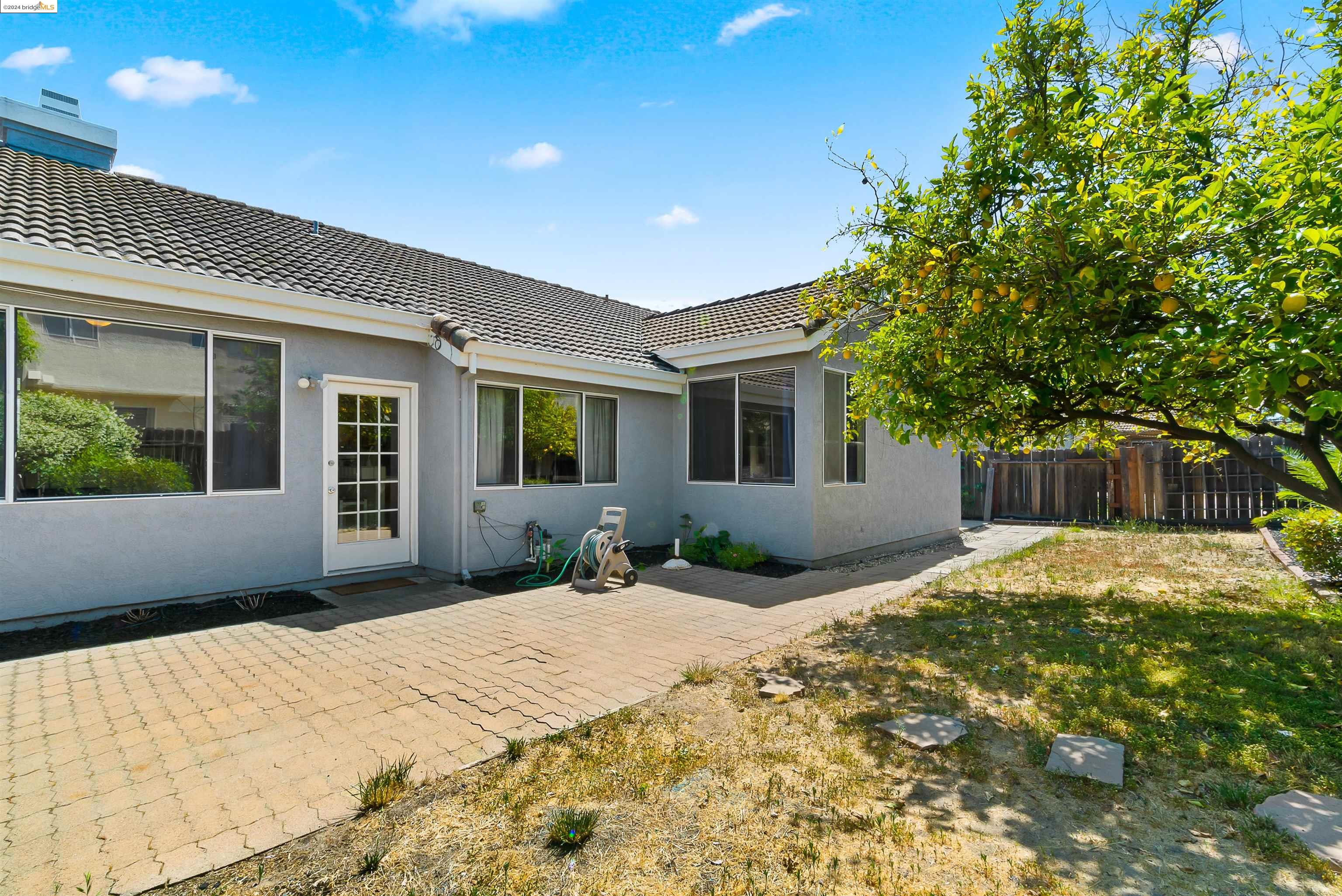 Detail Gallery Image 36 of 41 For 1440 Walnut Meadows Dr, Oakley,  CA 94561 - 3 Beds | 2 Baths