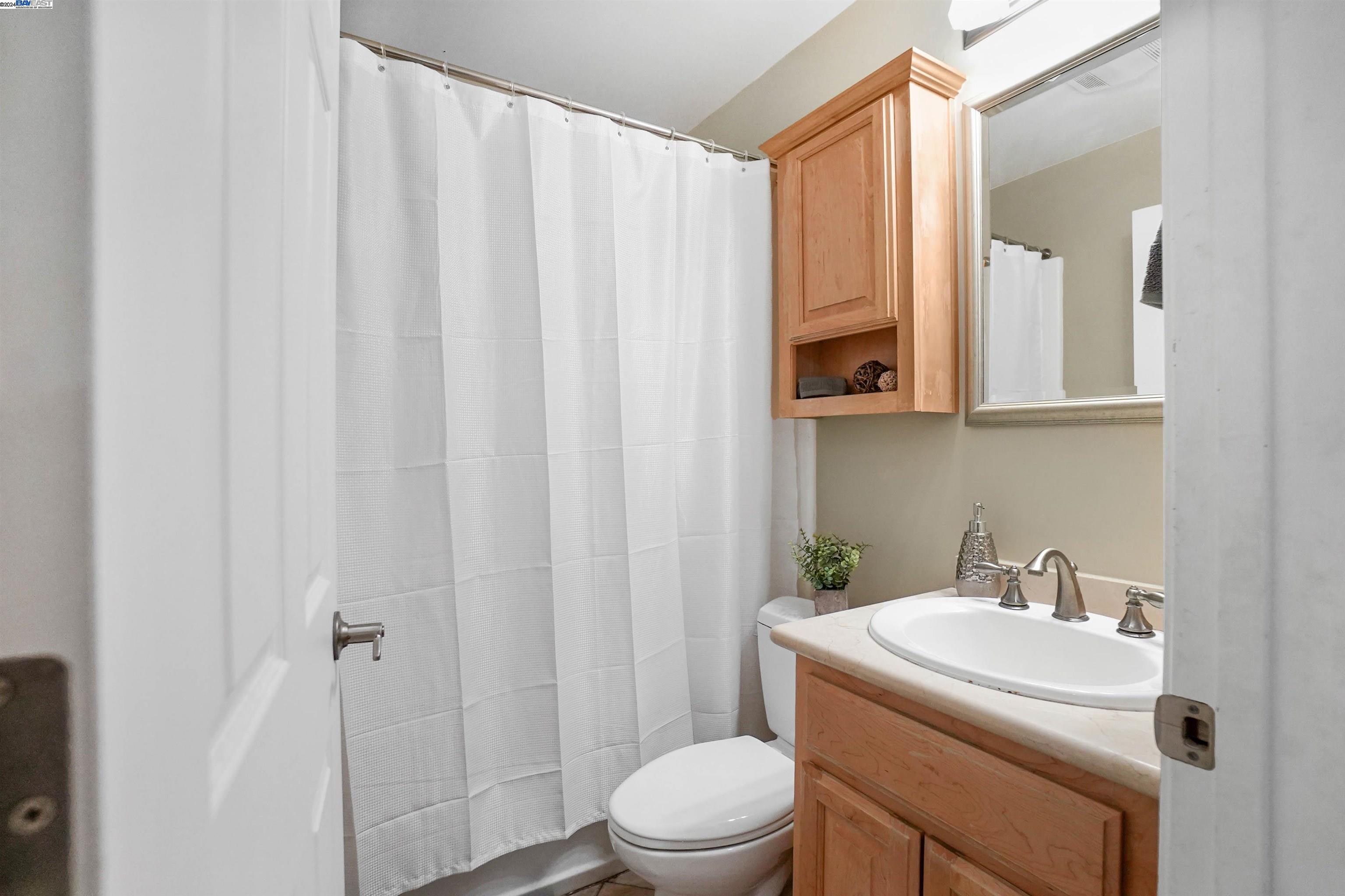 Detail Gallery Image 17 of 30 For 680 Fargo Ave #20,  San Leandro,  CA 94579 - 2 Beds | 1/1 Baths