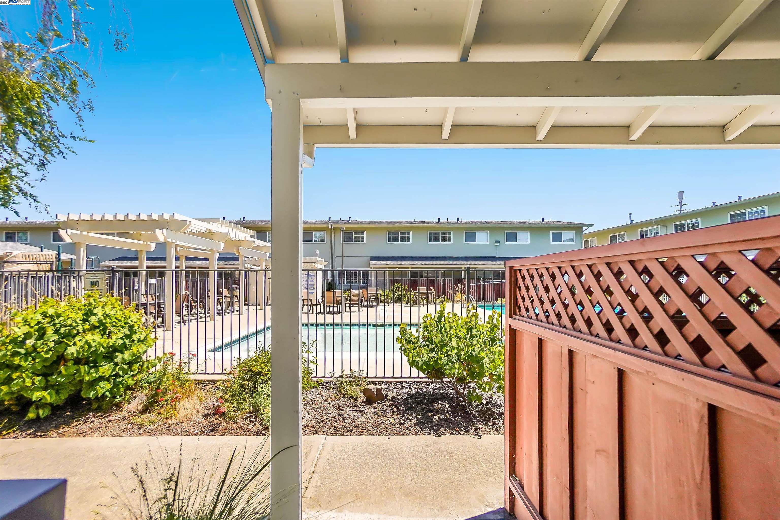 Detail Gallery Image 20 of 30 For 680 Fargo Ave #20,  San Leandro,  CA 94579 - 2 Beds | 1/1 Baths